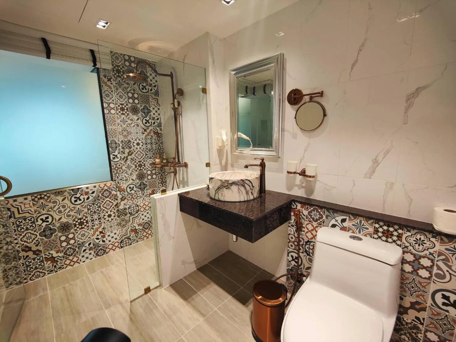 Bathroom in Siri Grand Bangkok Hotel