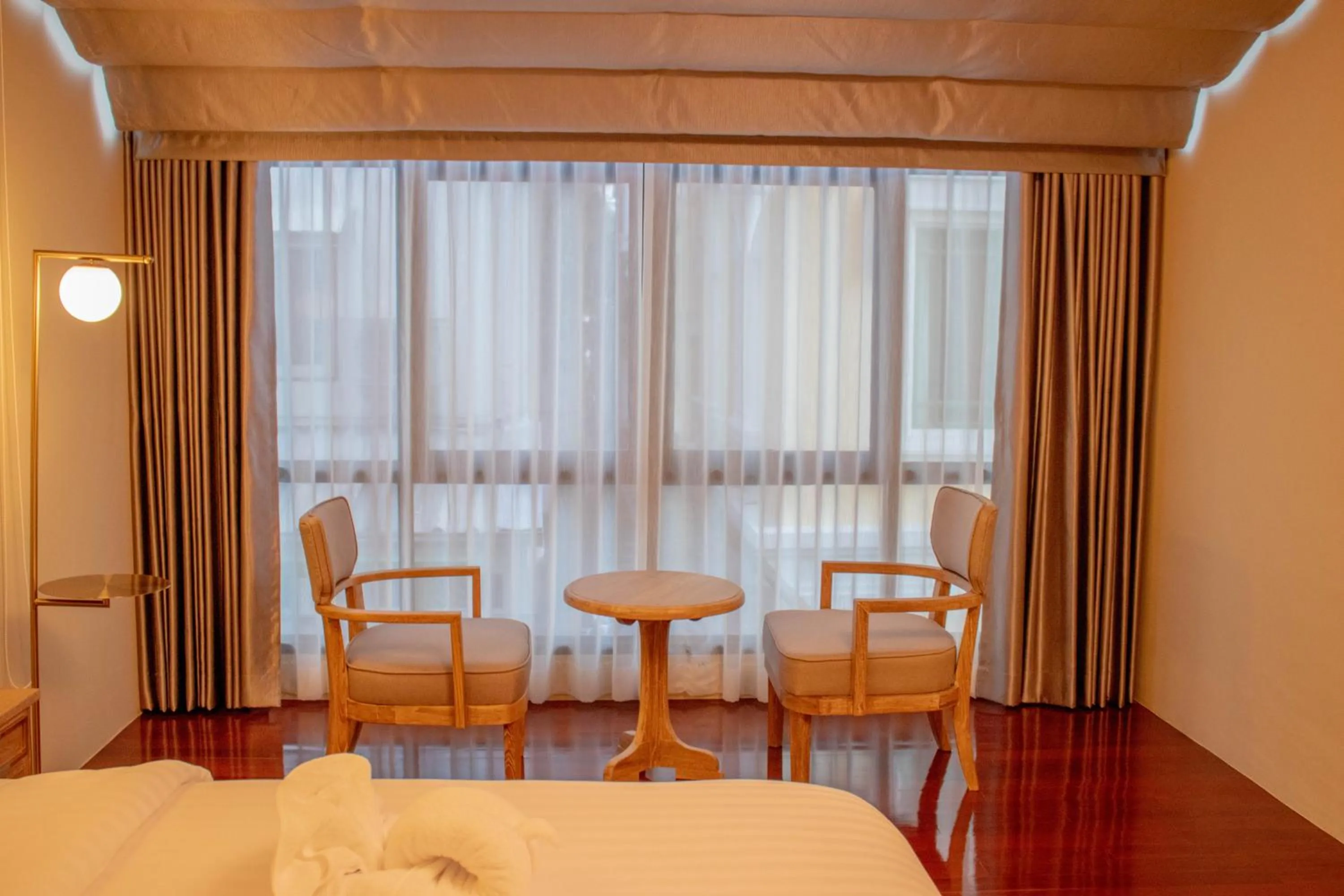 Seating area in Siri Grand Bangkok Hotel