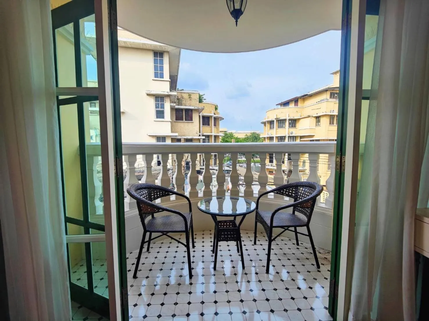 Balcony/Terrace in Siri Grand Bangkok Hotel