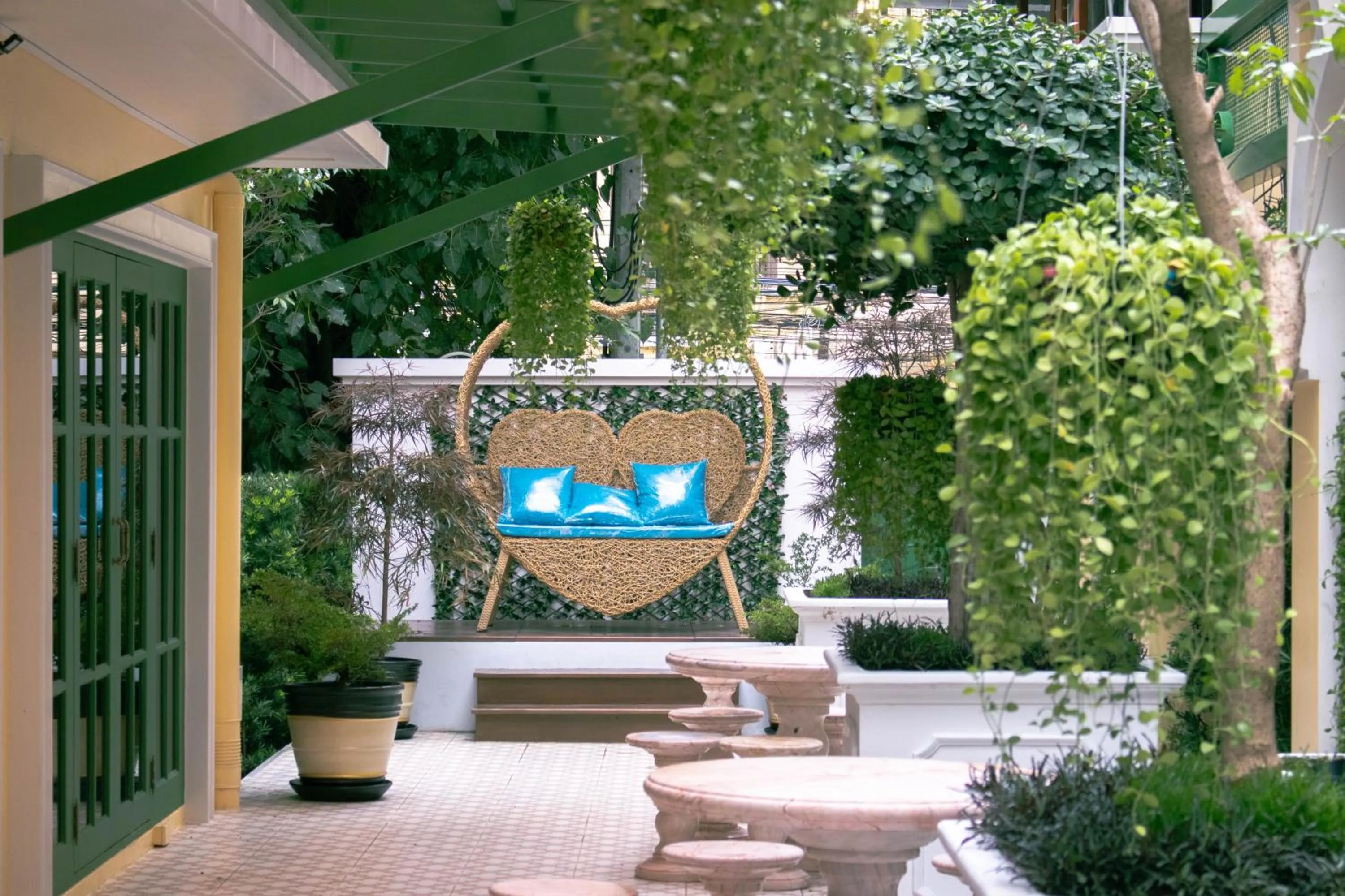 Garden in Siri Grand Bangkok Hotel