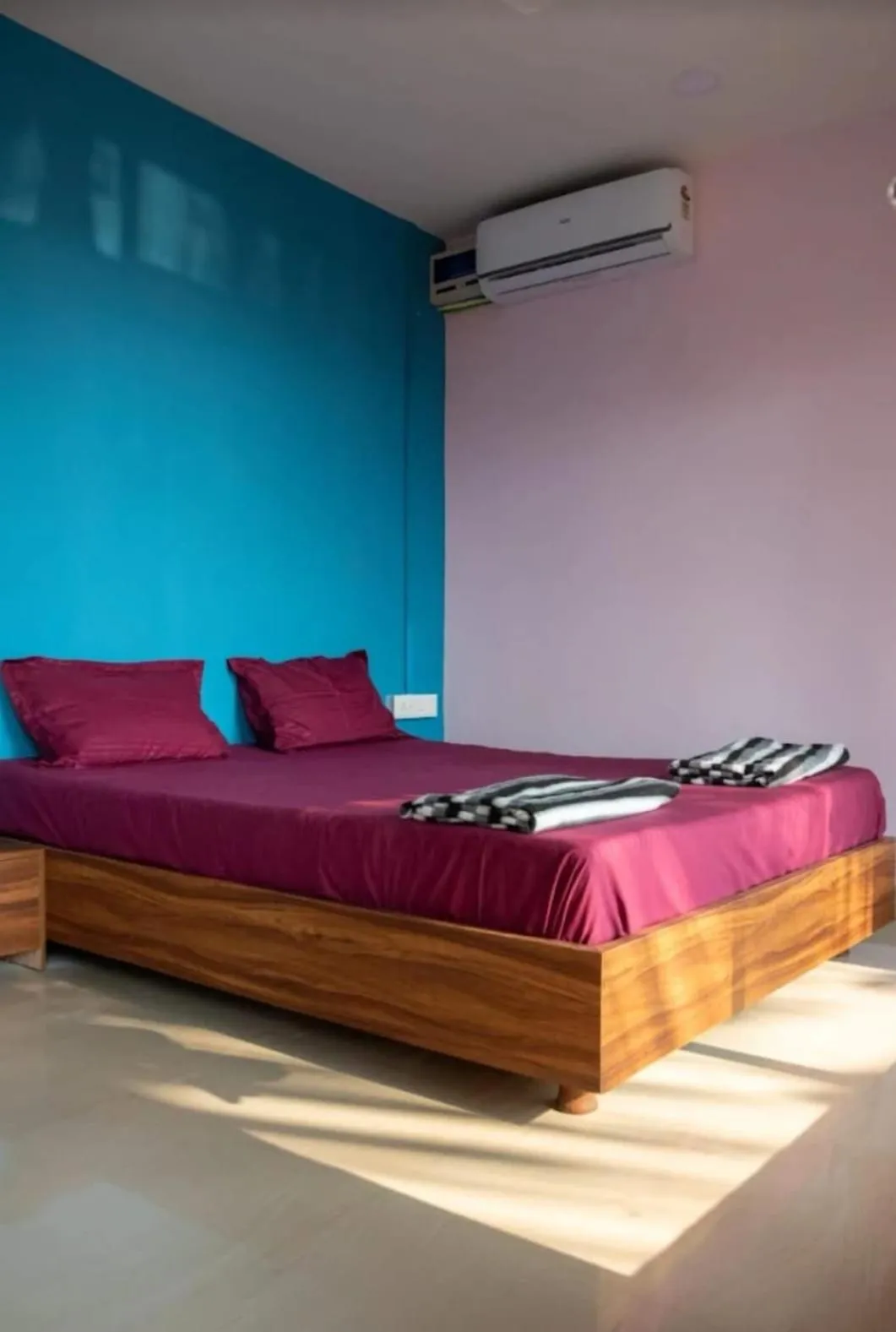 Bedroom, Bed in COCKS TOWN