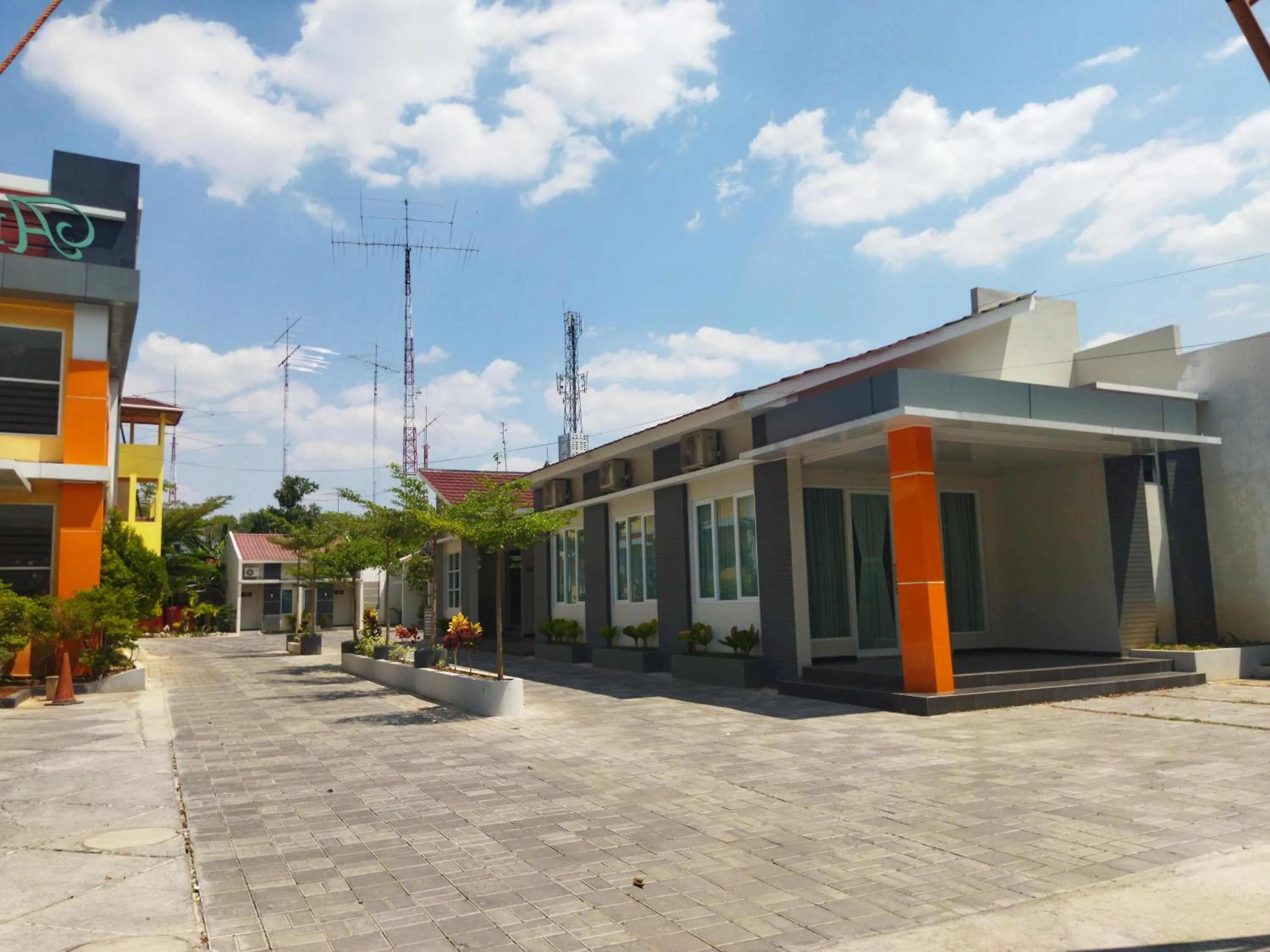 Property building in Hotel Karunia PKPRI