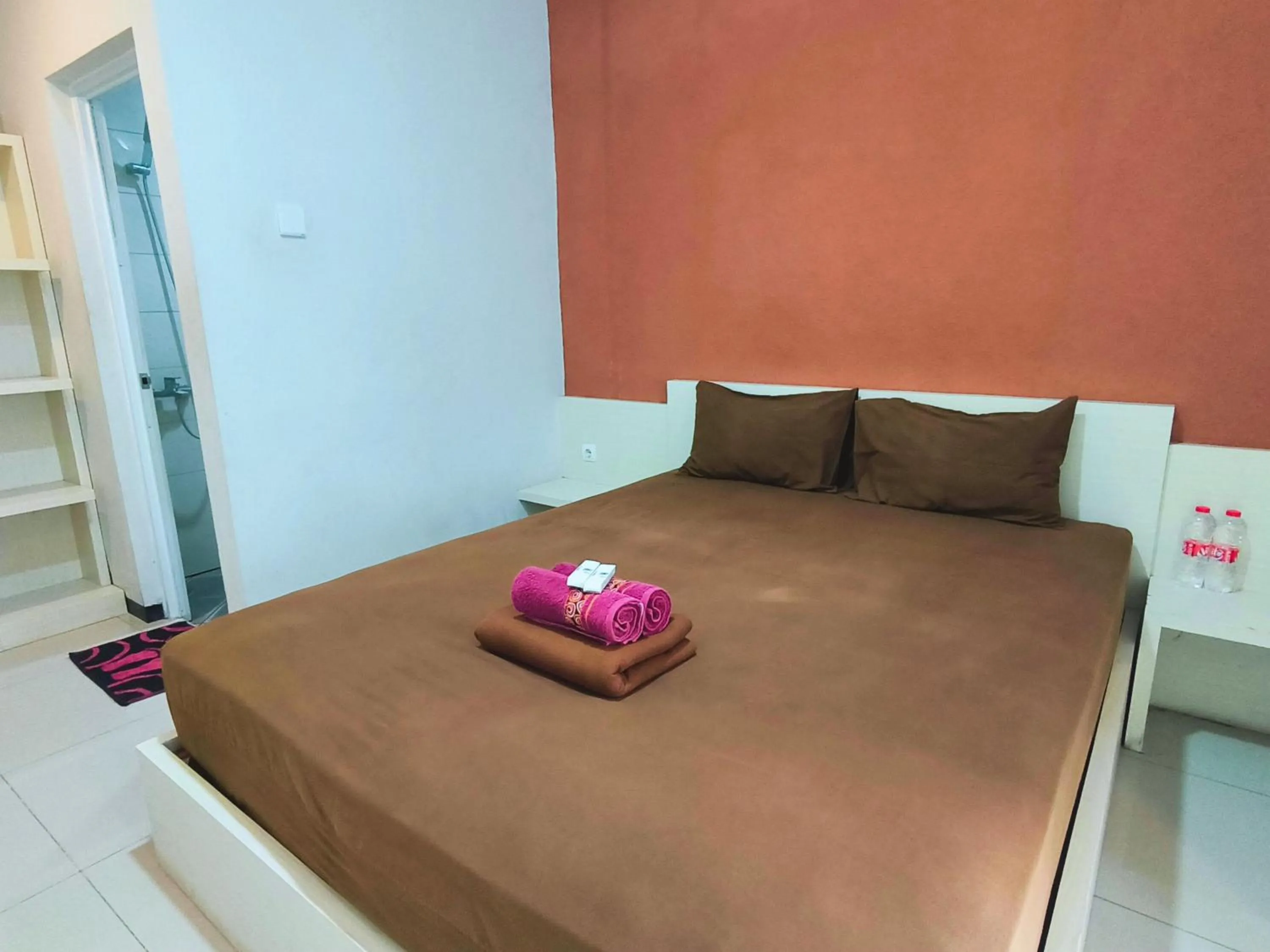 Bed in Hotel Karunia PKPRI