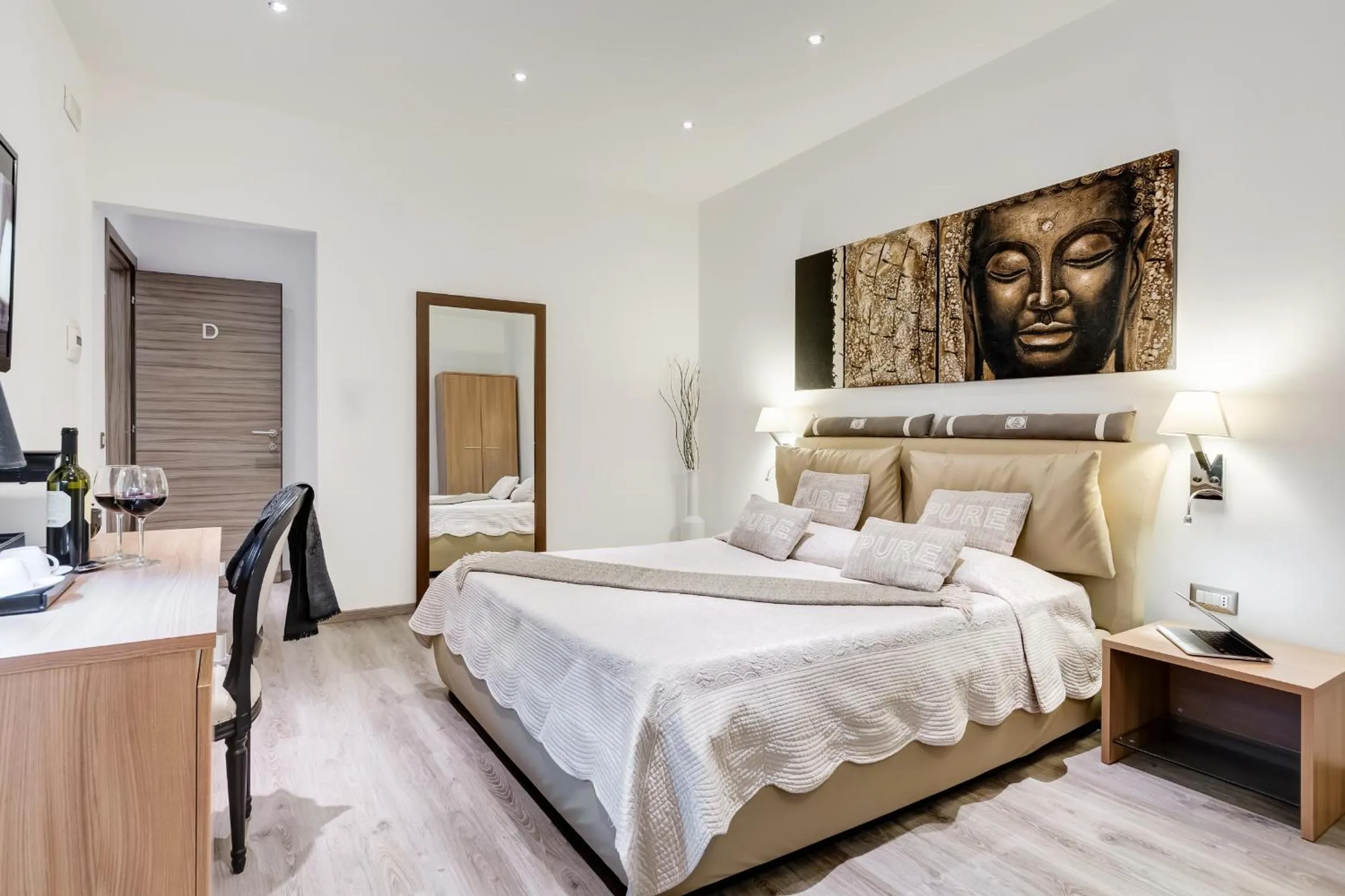 Photo of the whole room, Bed in Relais Colonna