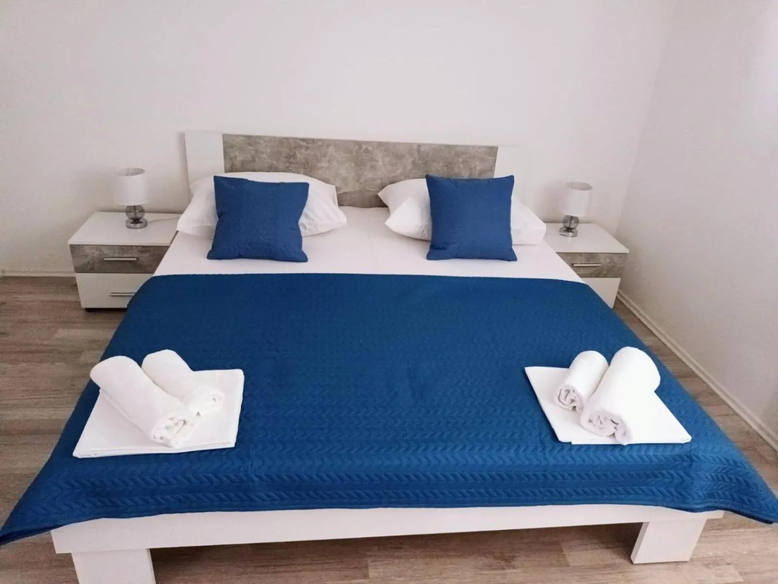 Bedroom, Bed in Apartment "None" Makarska