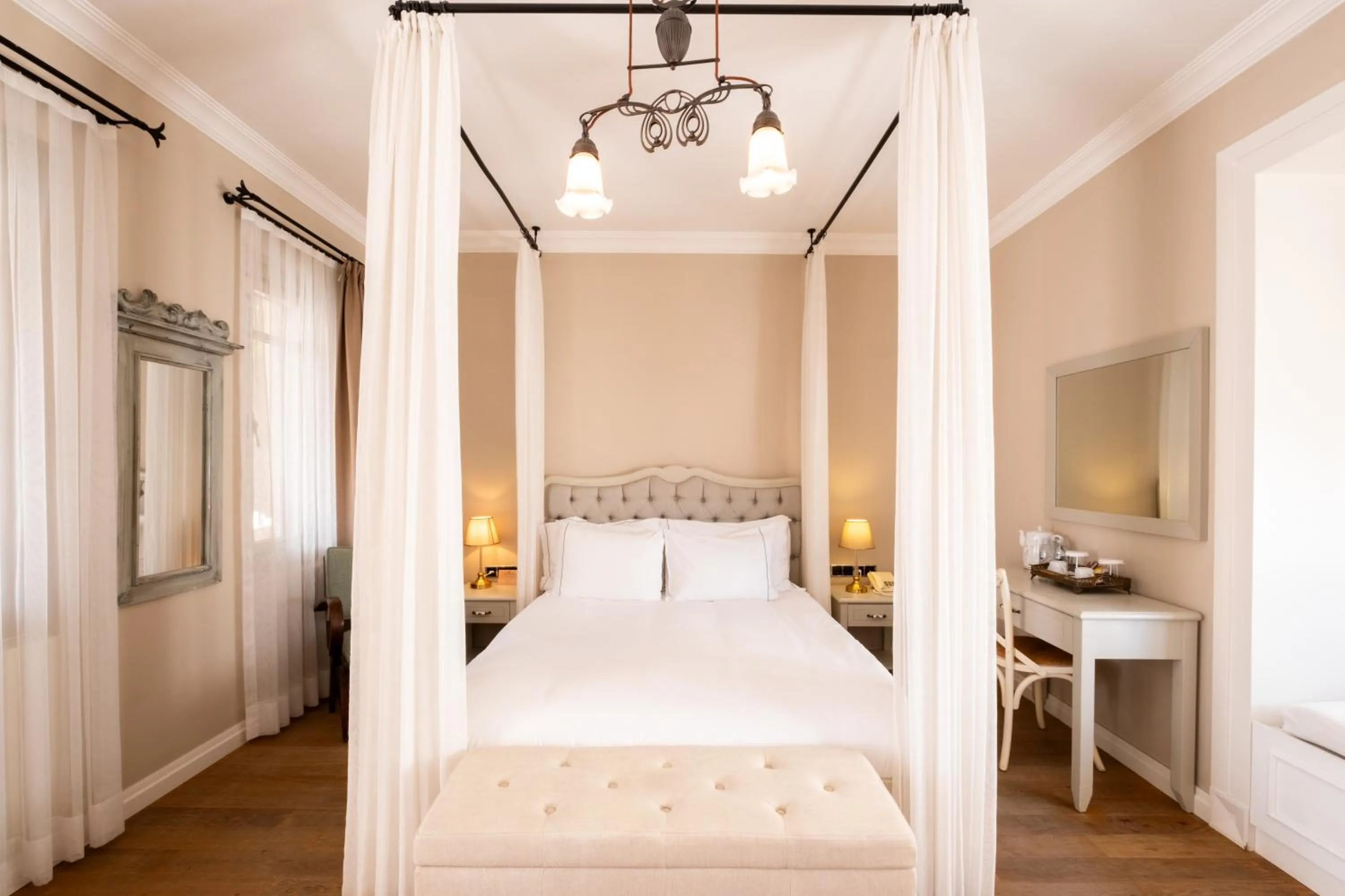 Bed in Viento Alacati Hotel