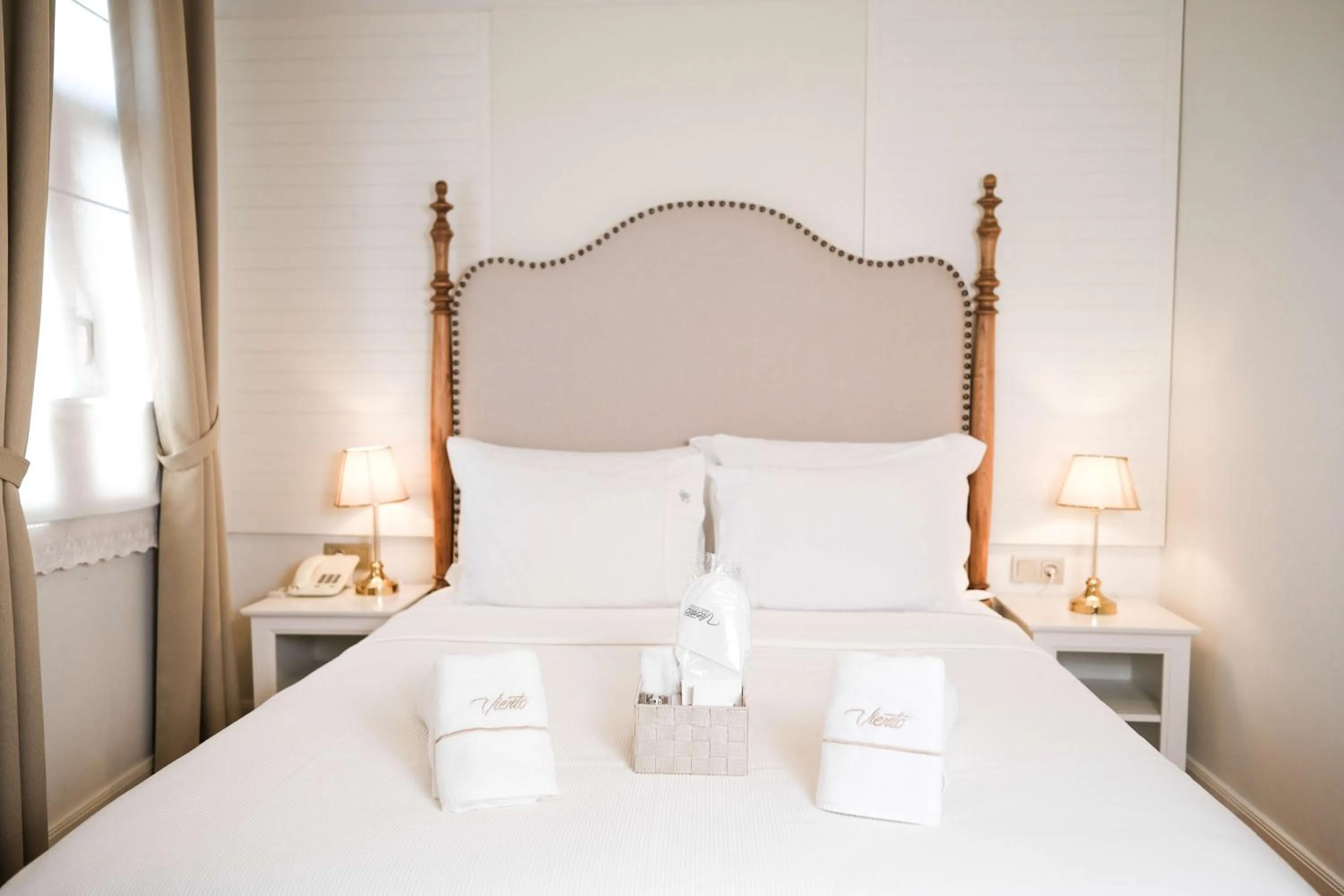 Bed in Viento Alacati Hotel