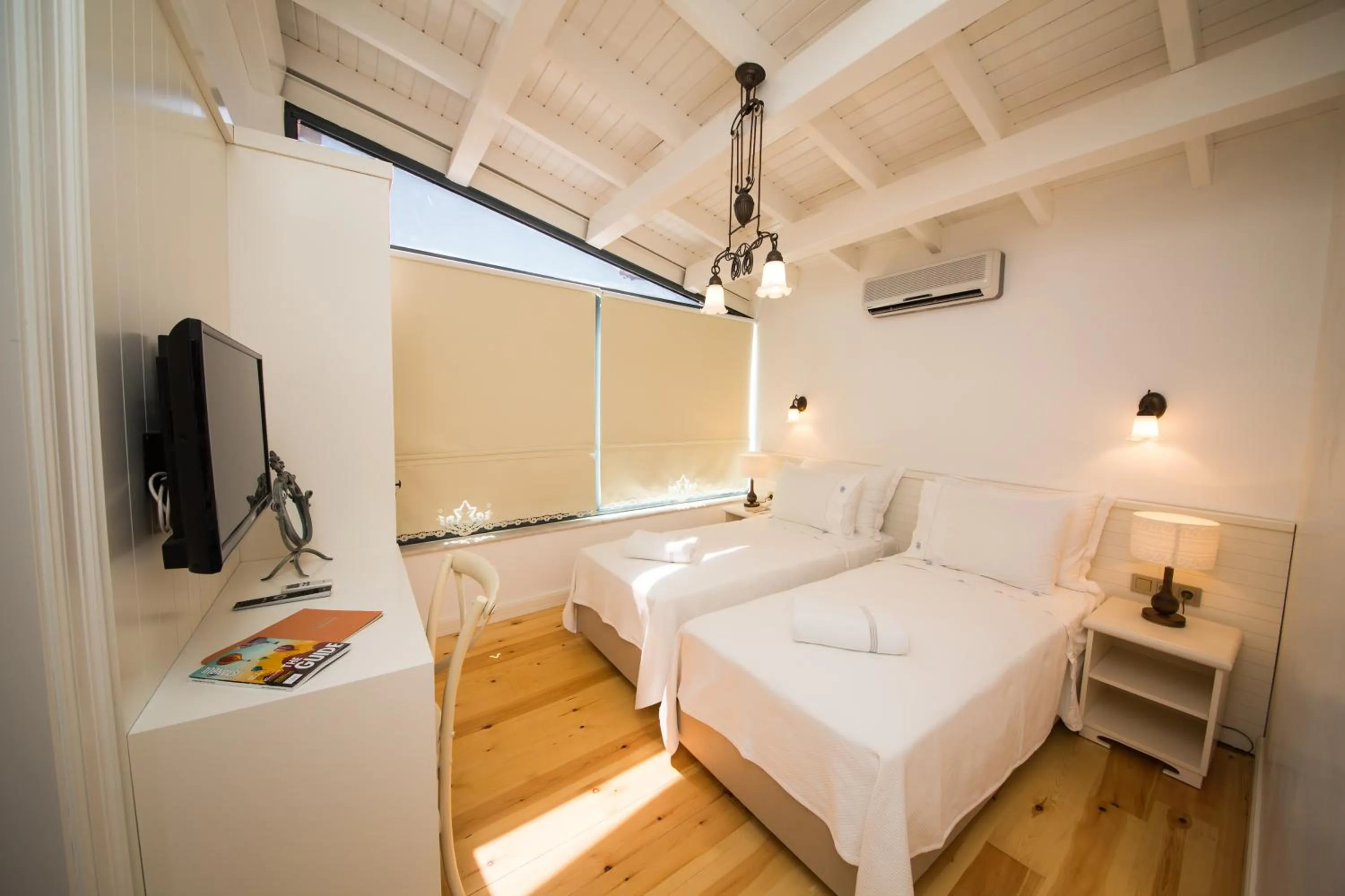 Bed in Viento Alacati Hotel