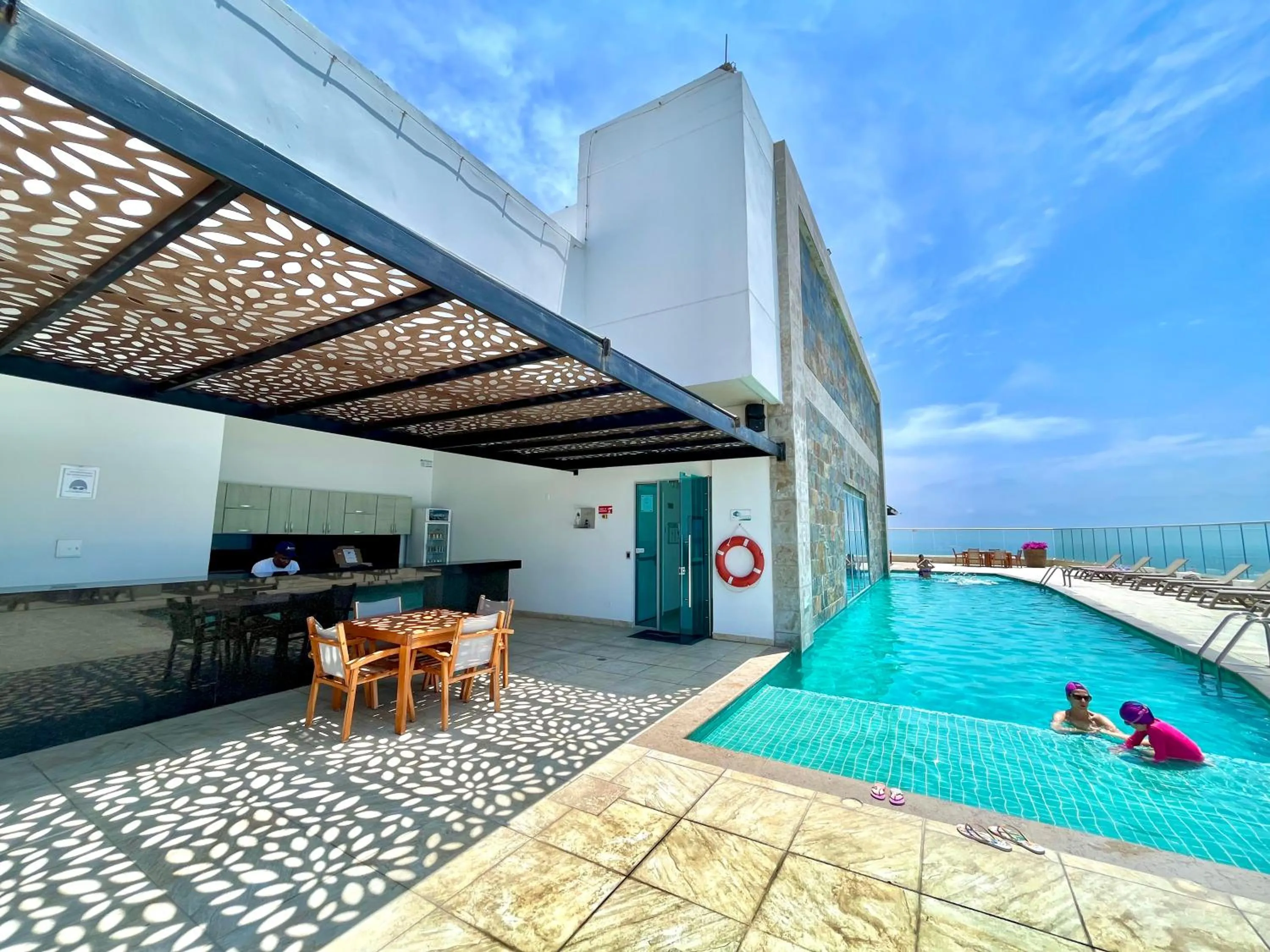 Swimming pool in by Calamari Homes - Palmetto Beach 2504 Bocagrande