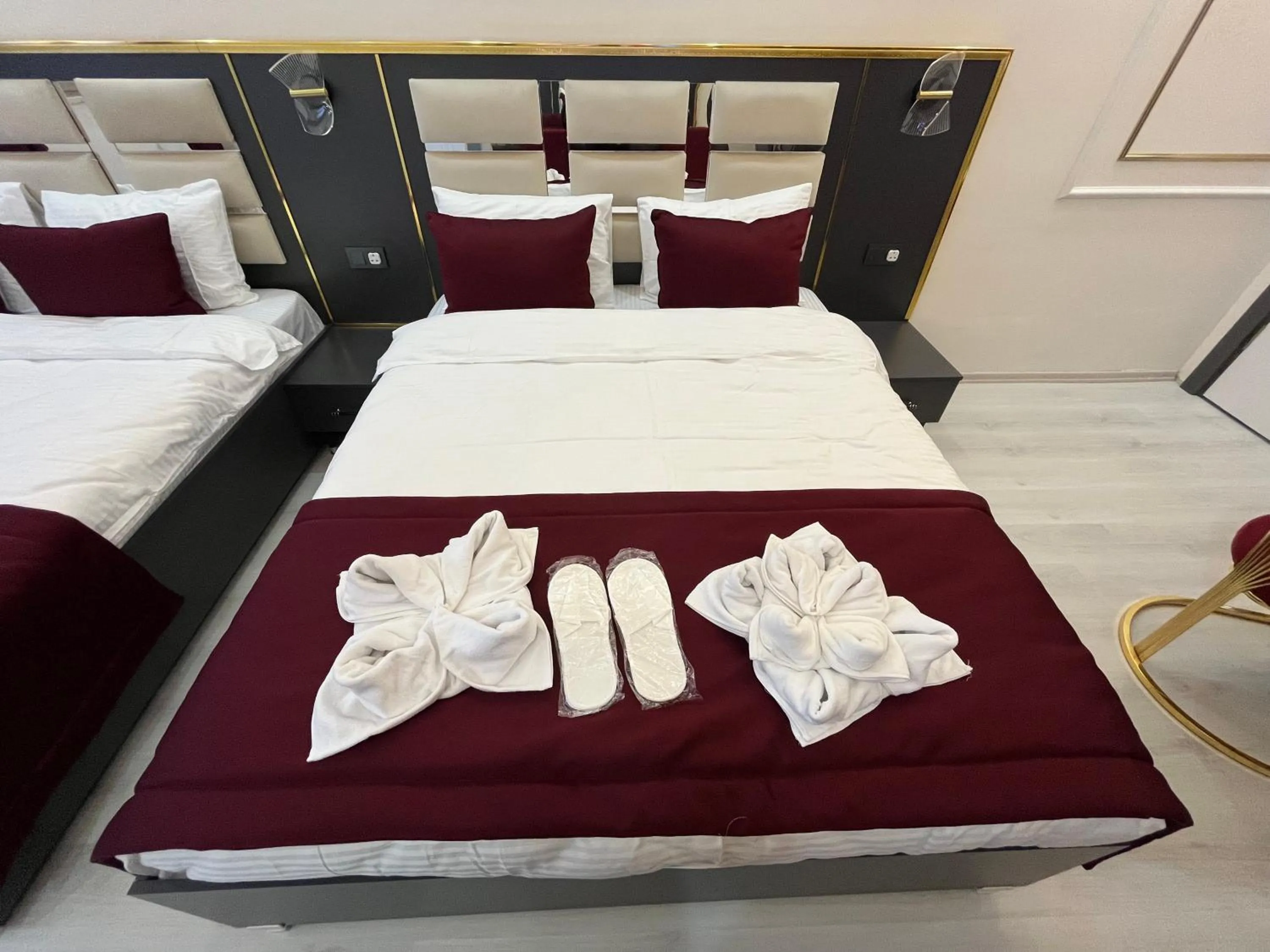 Bedroom, Bed in Lale Sultan Hotel