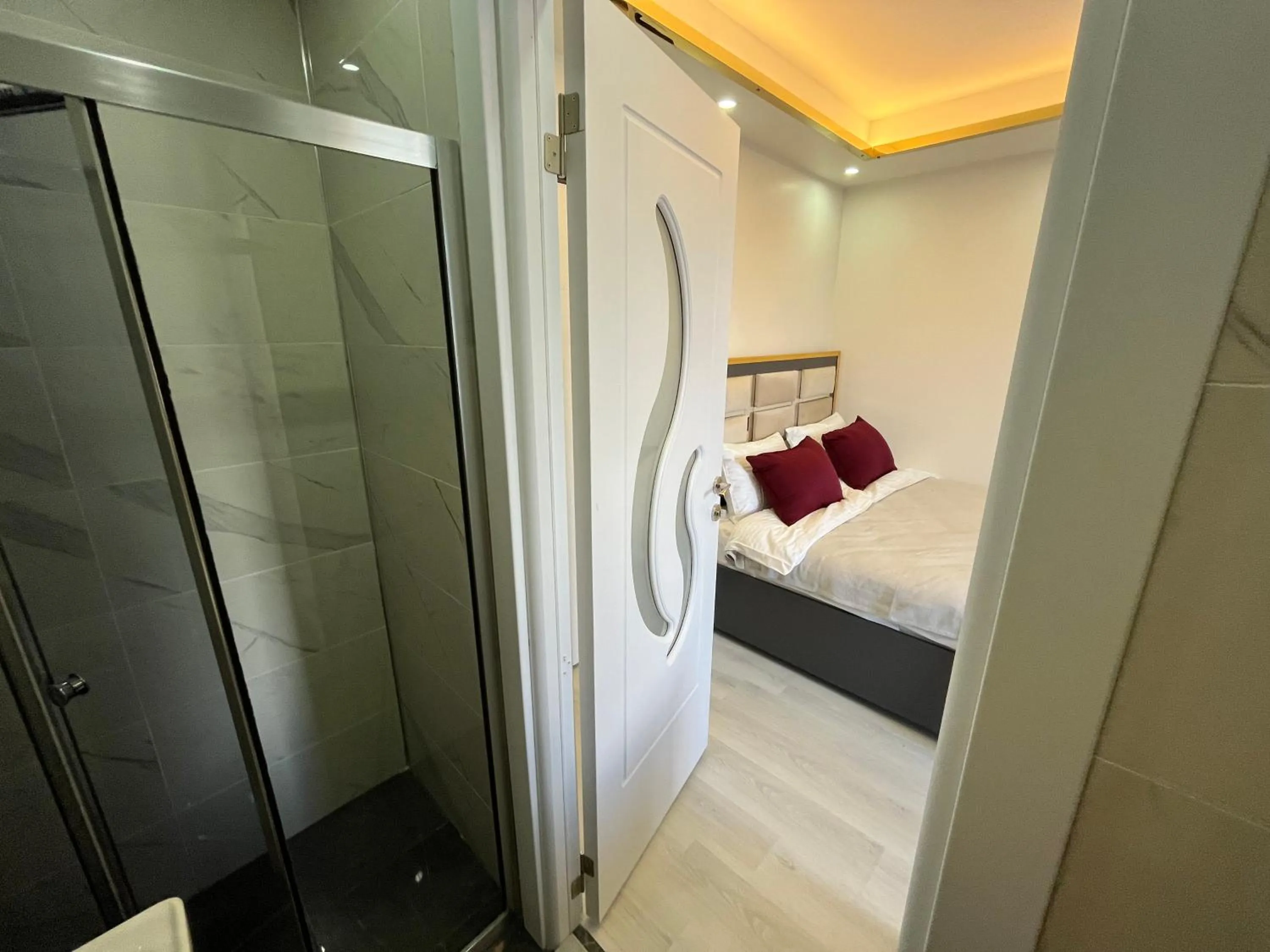 Bed in Lale Sultan Hotel