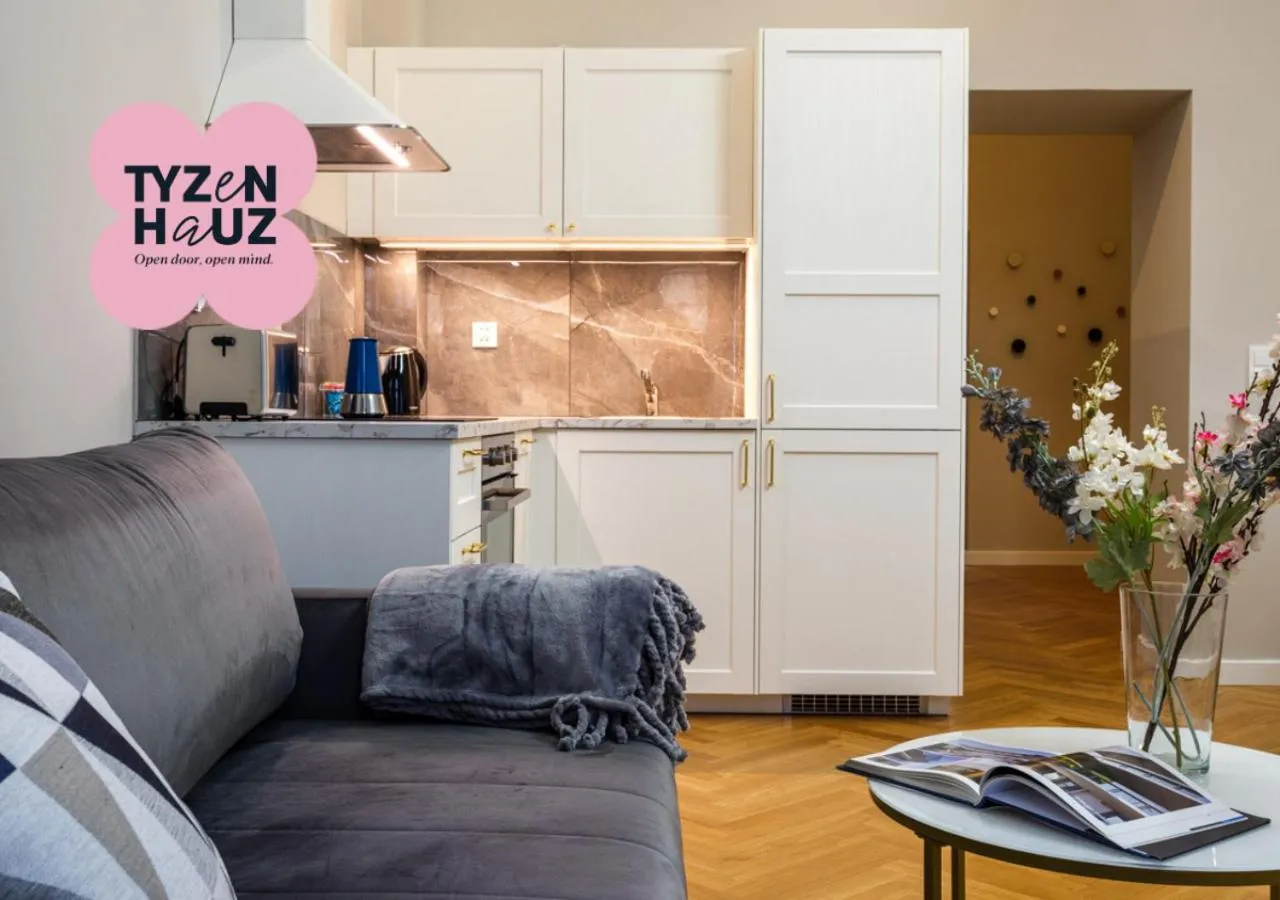 Kitchen or kitchenette in Tyzenhauz Suites Topolowa