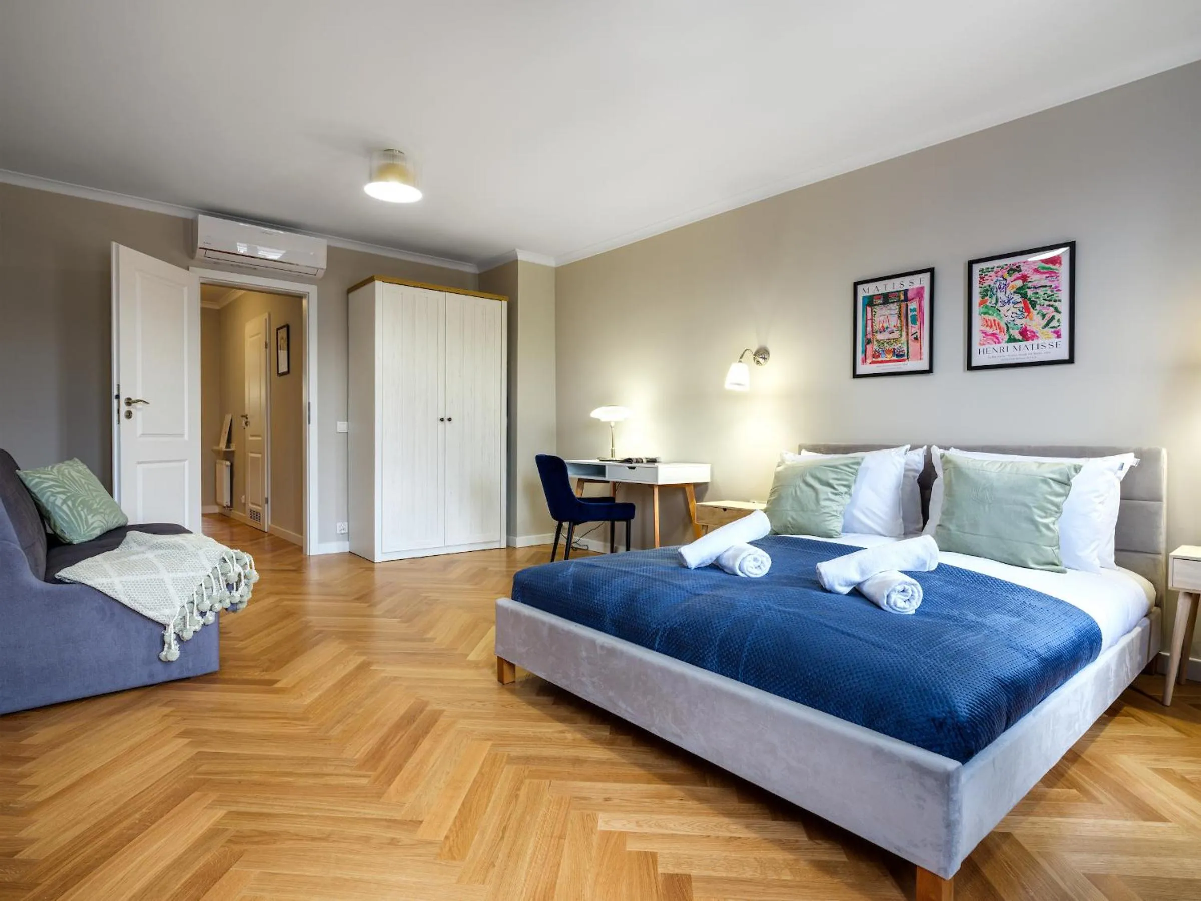 Bed in Tyzenhauz Suites Topolowa