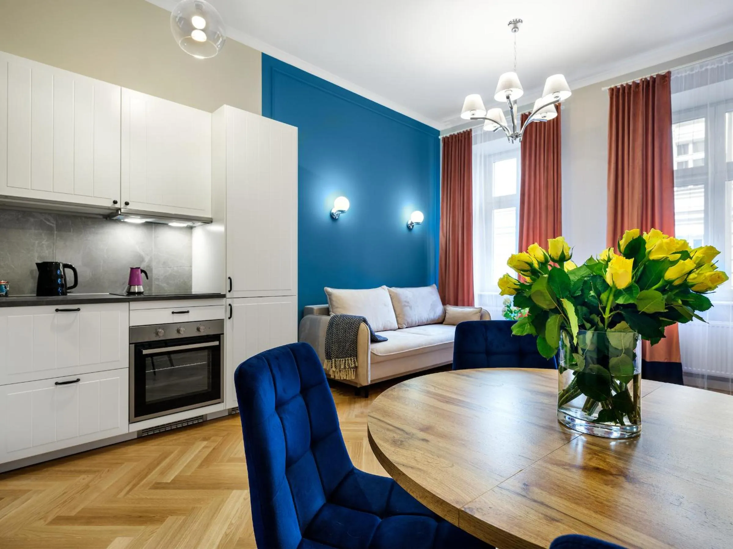 Kitchen or kitchenette in Tyzenhauz Suites Topolowa