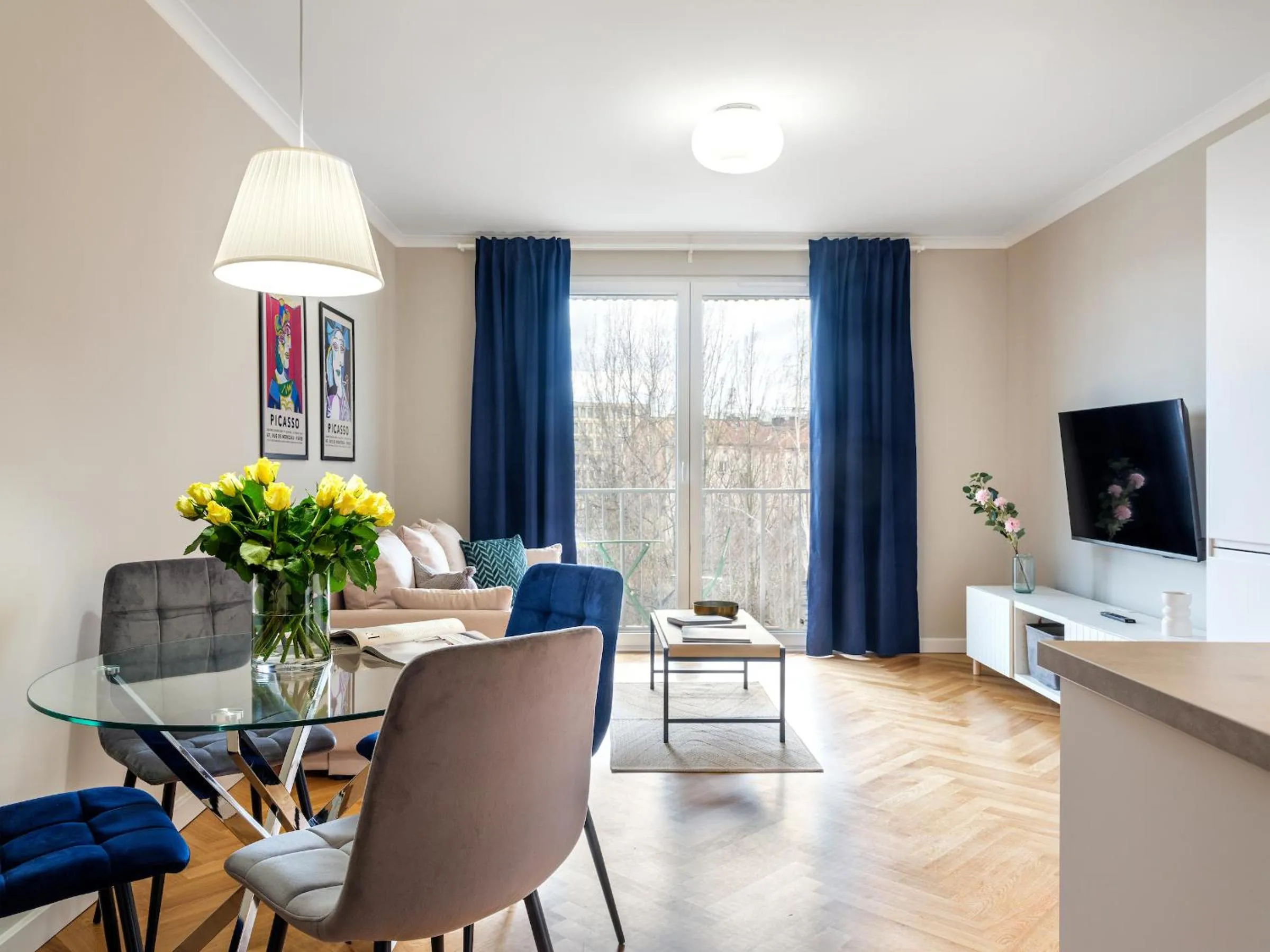 Communal lounge/ TV room in Tyzenhauz Suites Topolowa