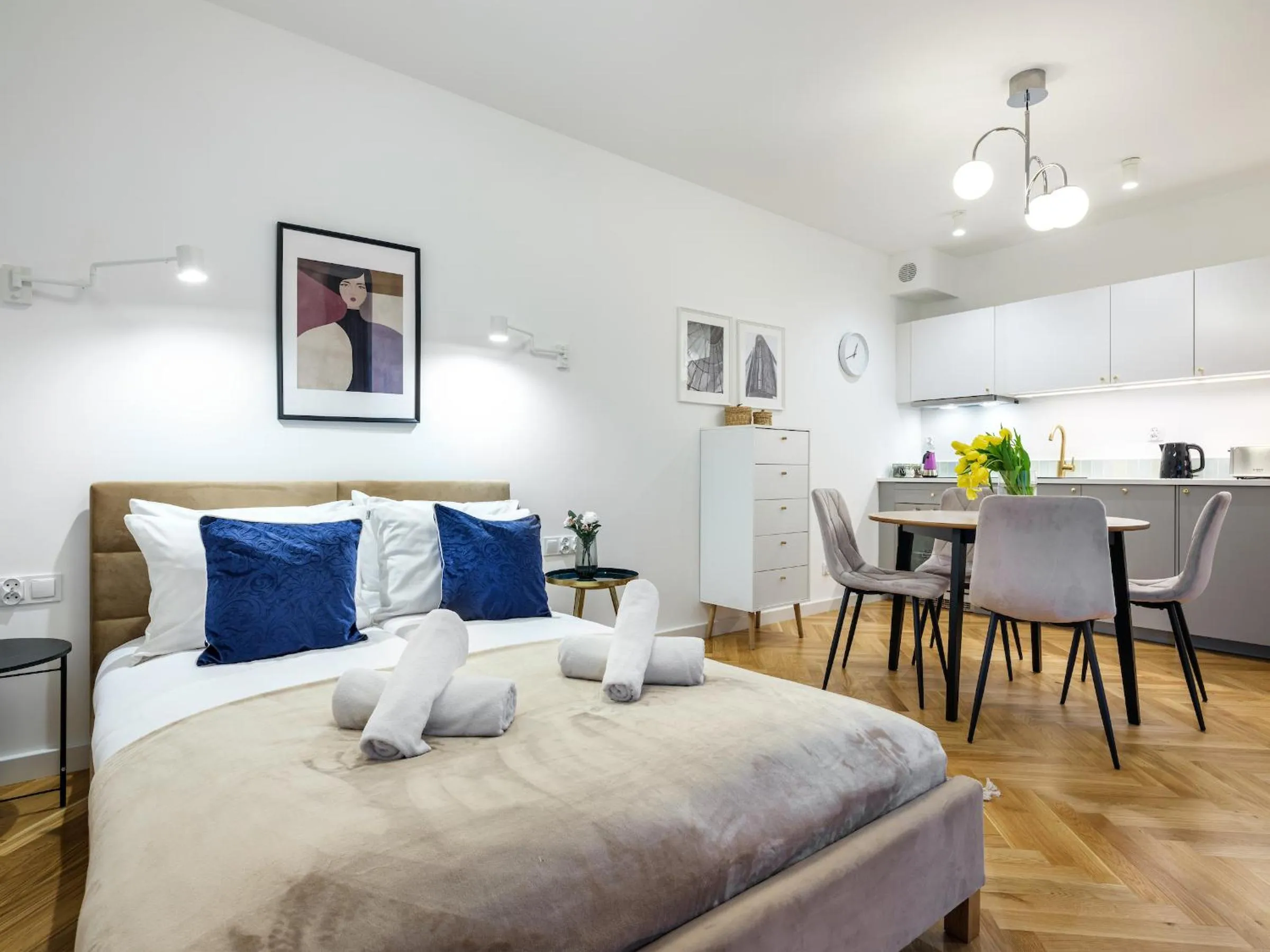 Bed in Tyzenhauz Suites Topolowa