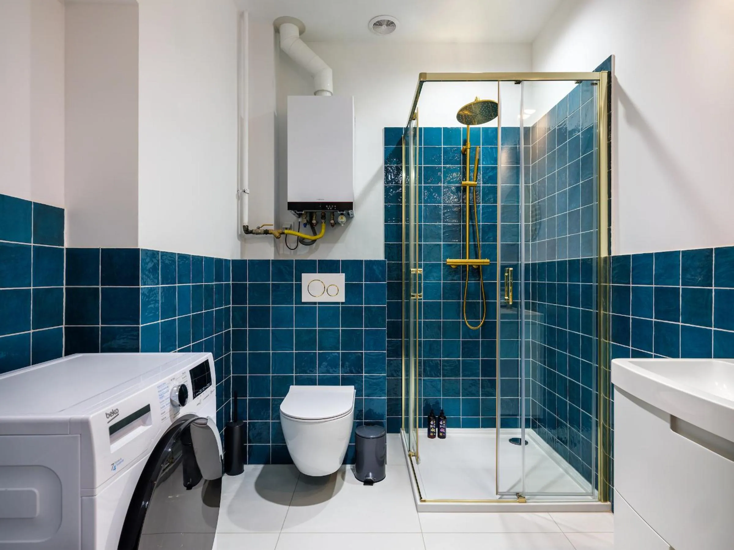 Shower in Tyzenhauz Suites Topolowa