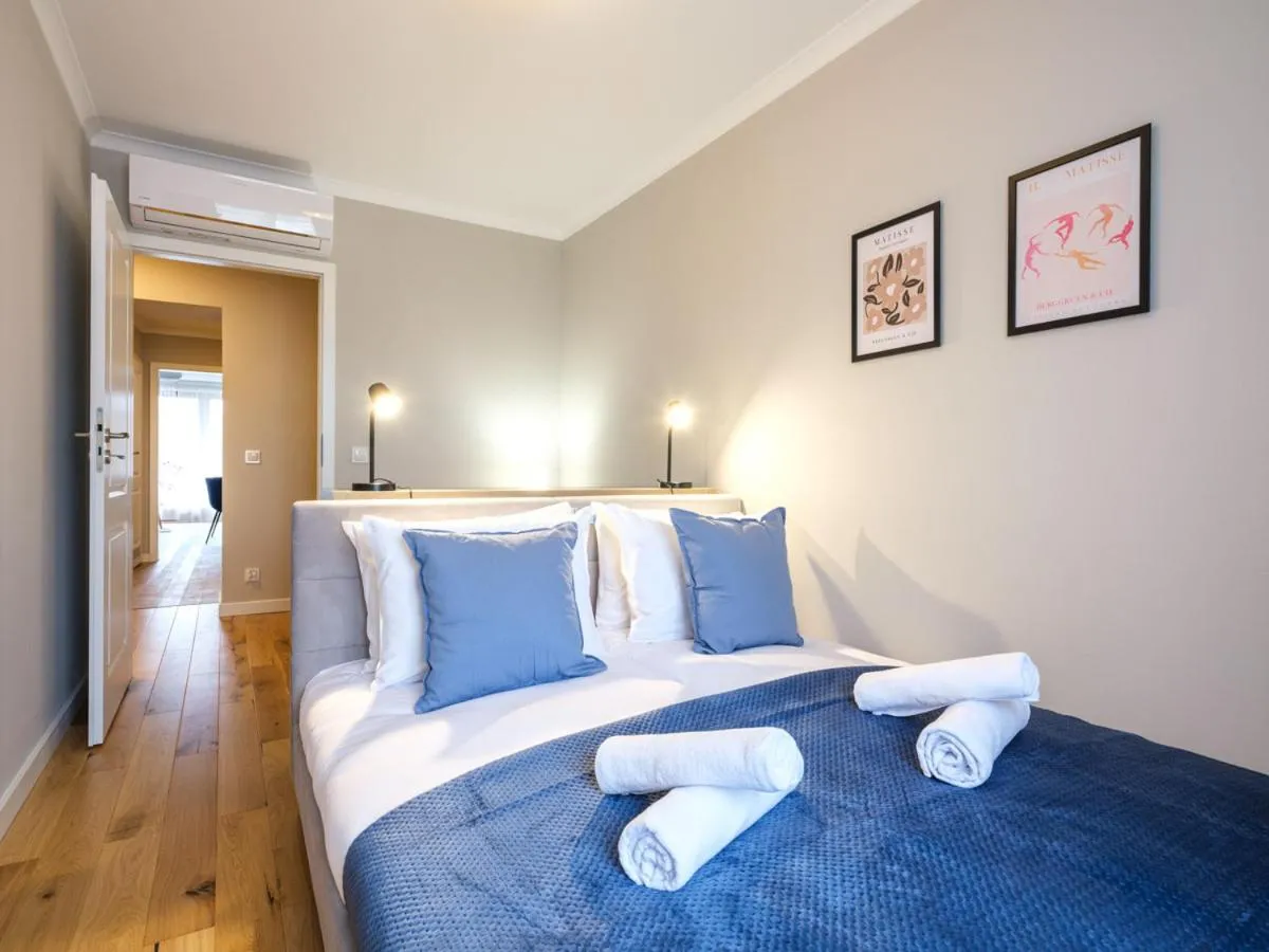 Bed in Tyzenhauz Suites Topolowa