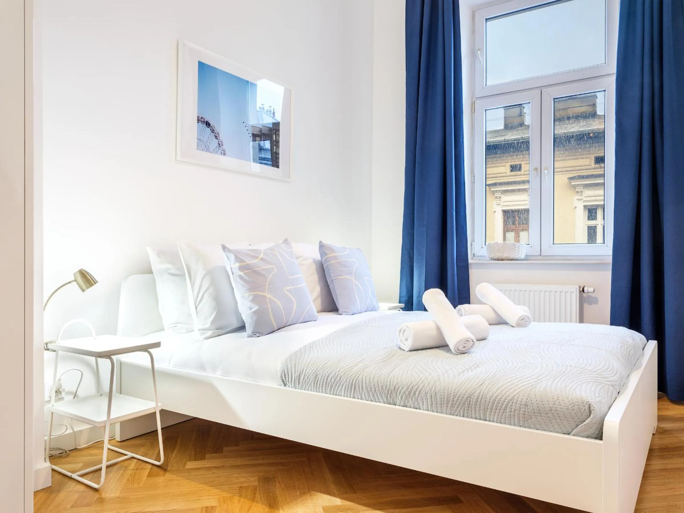 Bed in Tyzenhauz Suites Topolowa