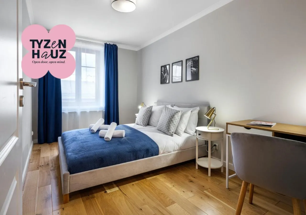 Bed in Tyzenhauz Suites Topolowa