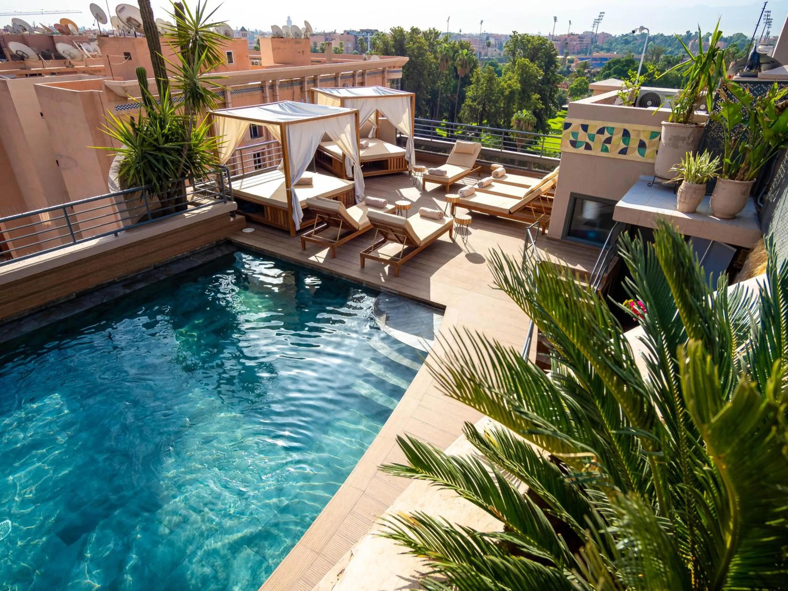 Swimming pool in Fashion Boutique Hotel