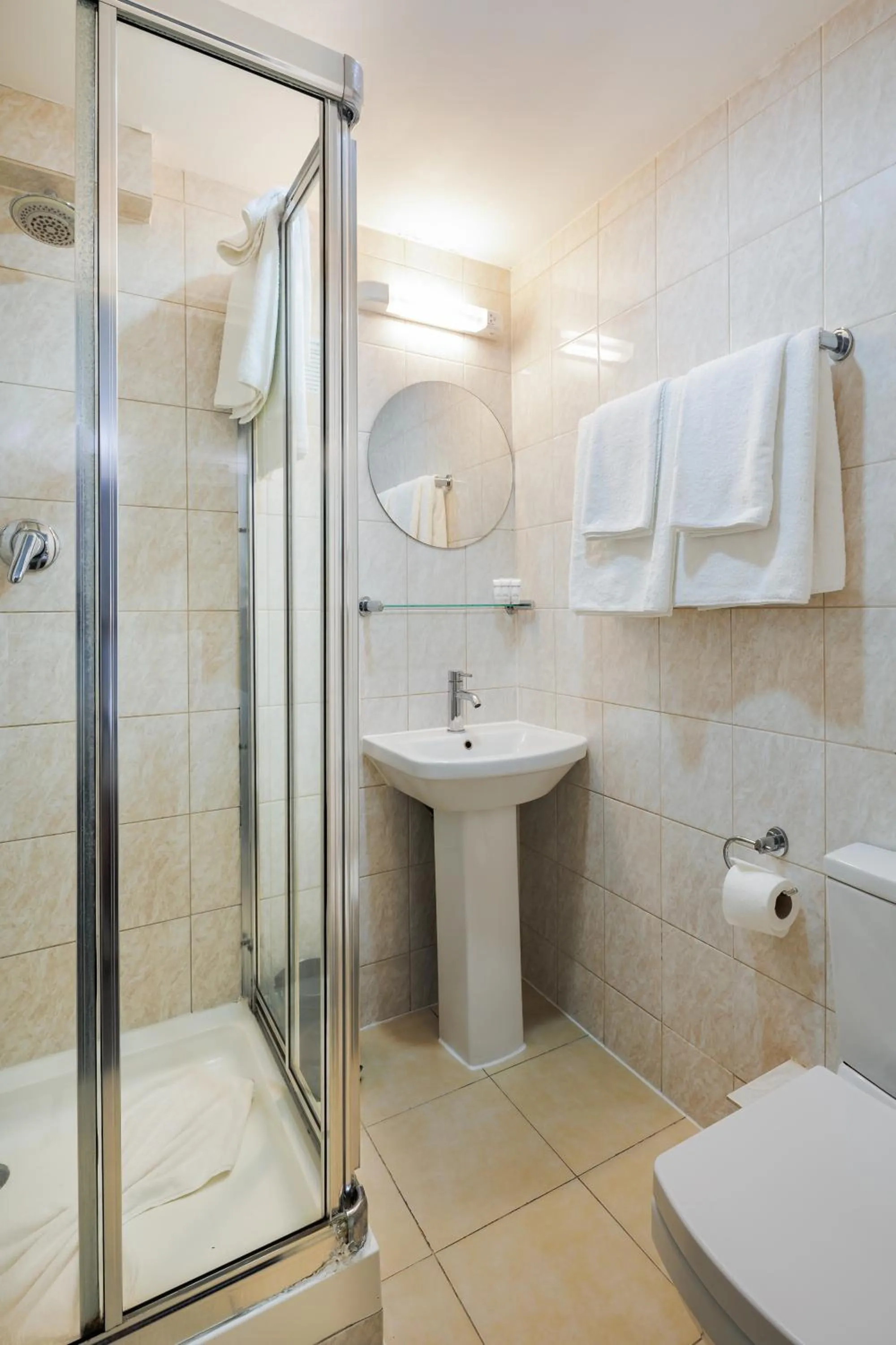 Queens Park Premier London Hyde Park