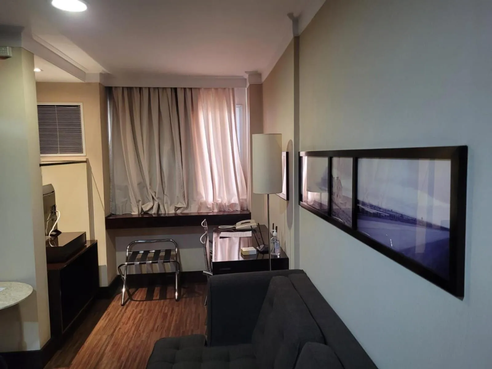 Communal lounge/ TV room, Bed in Elegant Flat Internacional Plaza-Garagem e Piscina