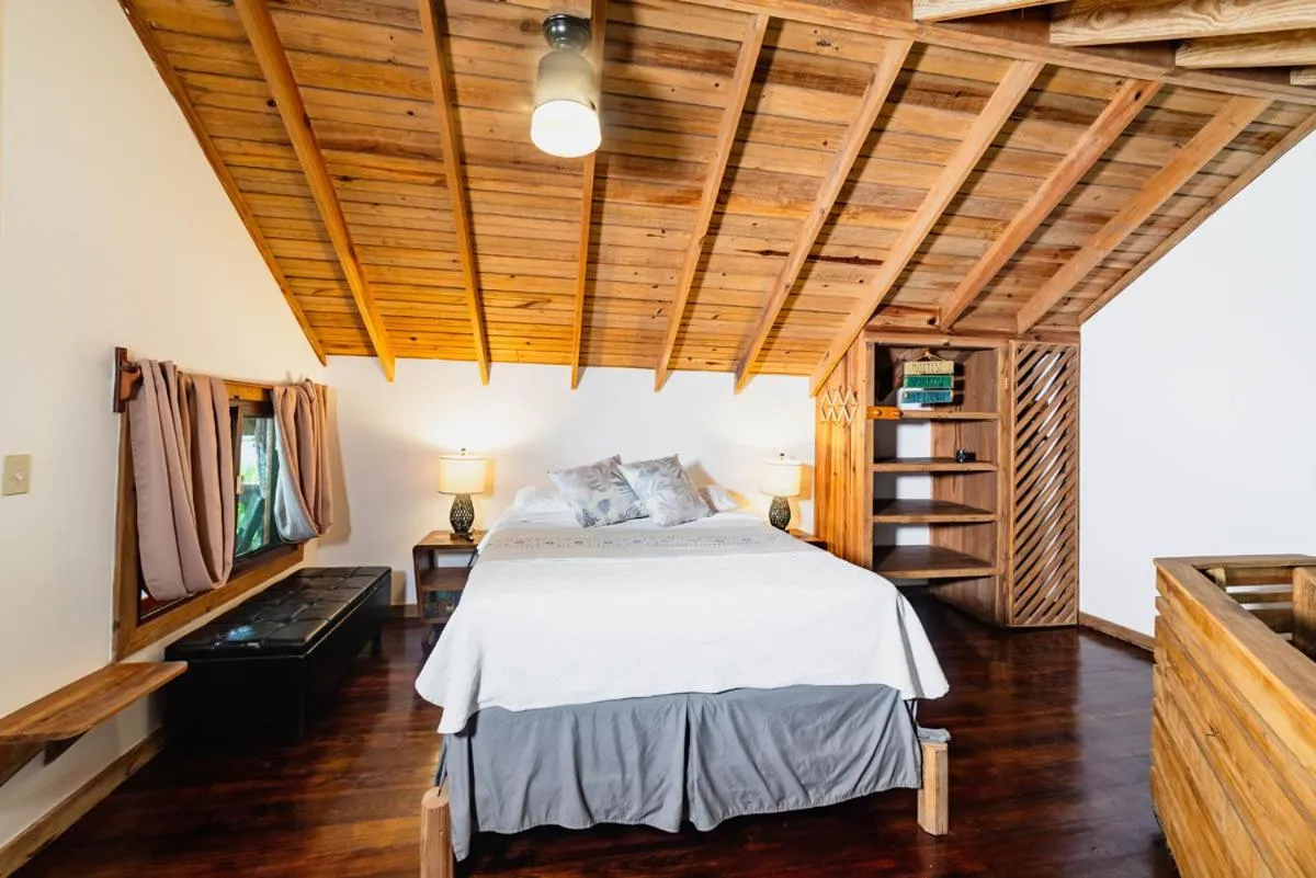 Bed in Cocolobo Resort