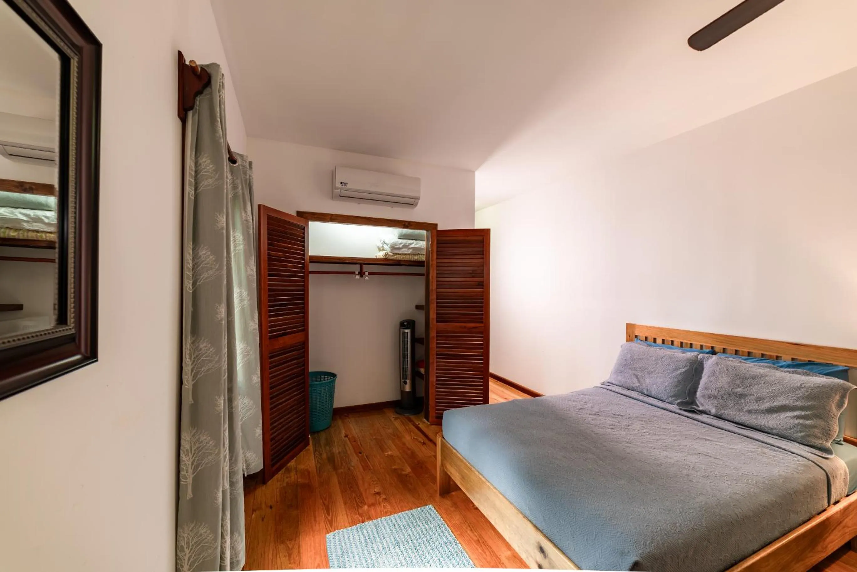 Bedroom, Bed in Cocolobo Resort