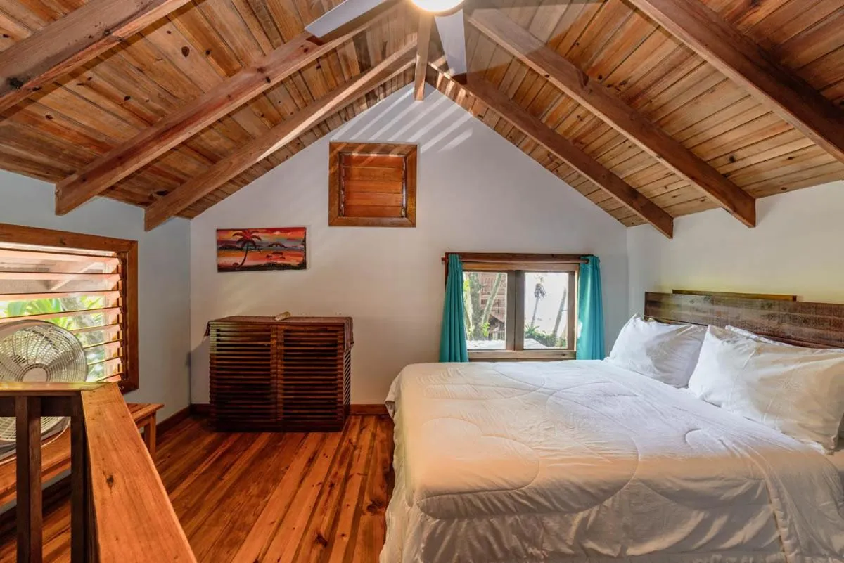 Bed in Cocolobo Resort