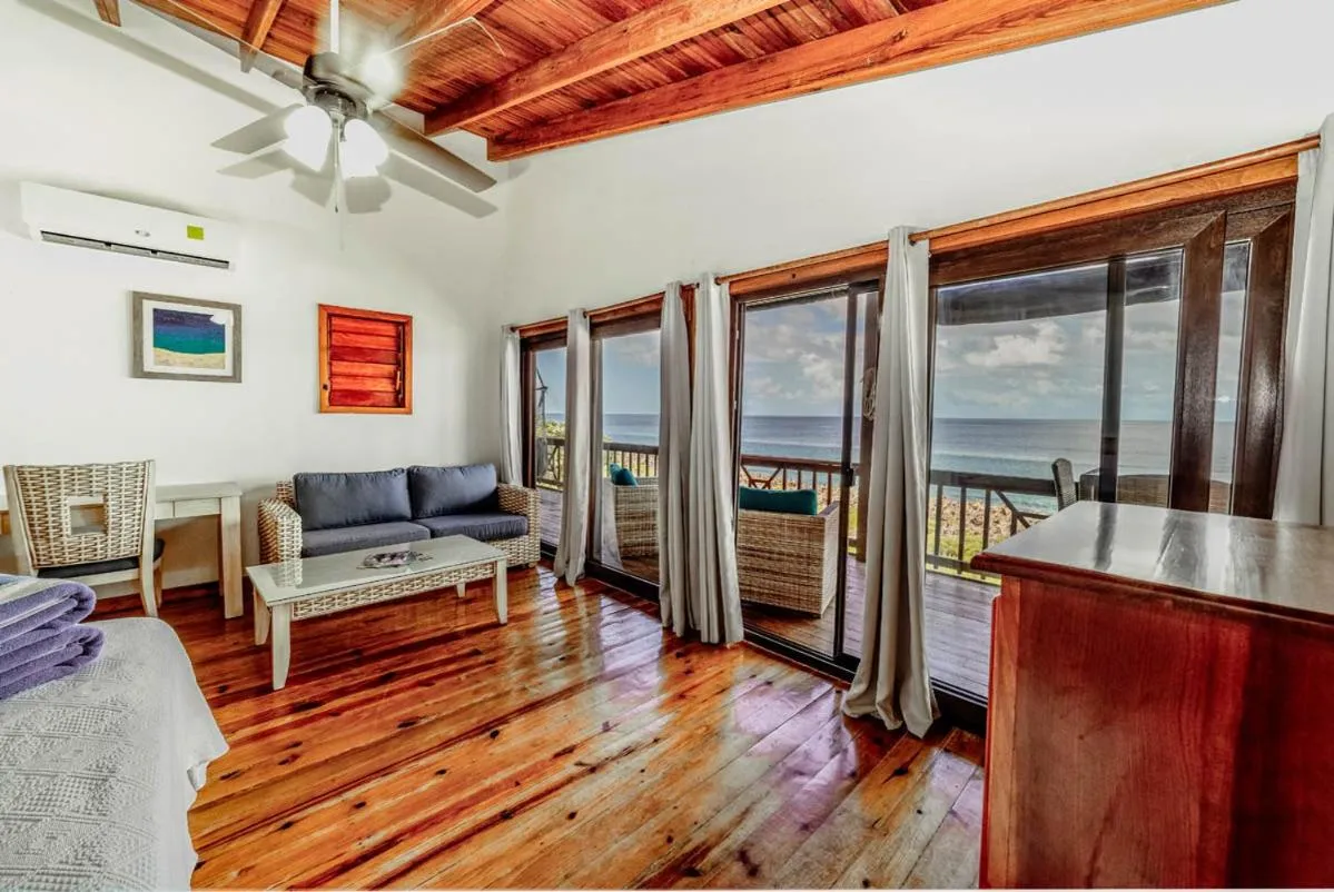 Seating area in Cocolobo Resort