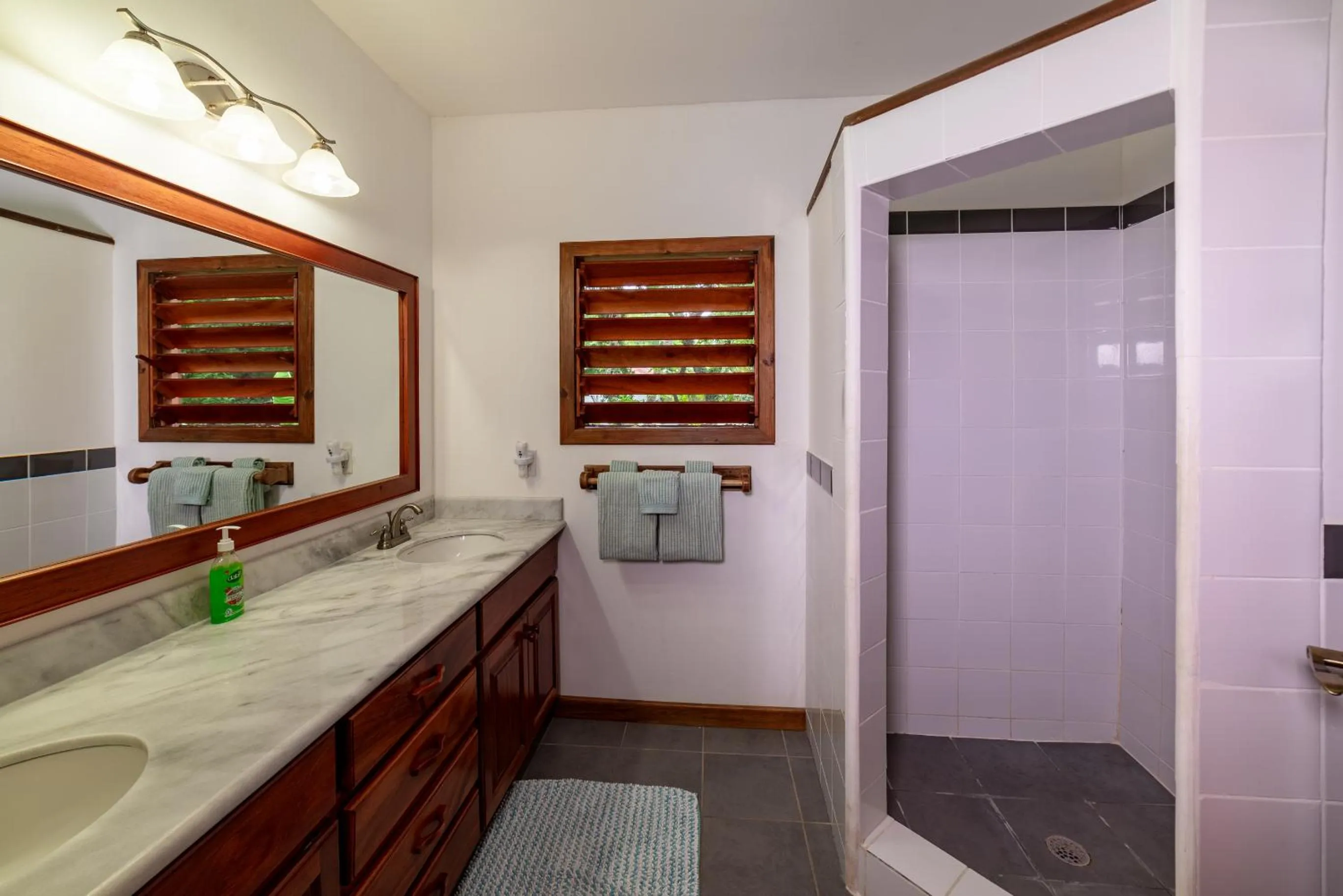 Bathroom in Cocolobo Resort