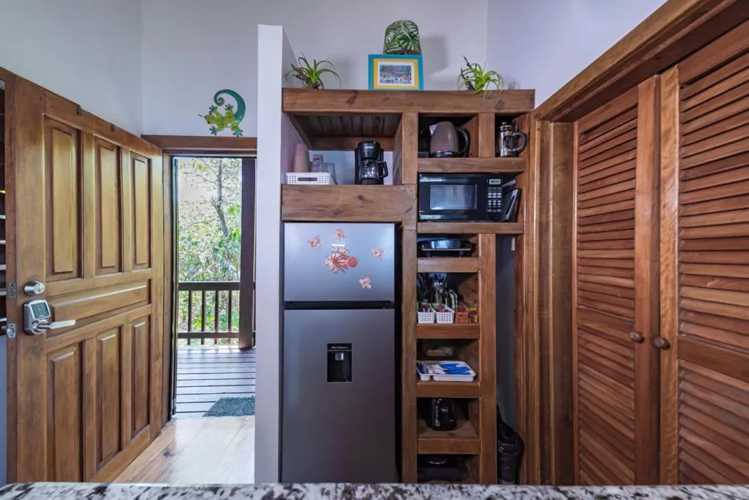 Kitchen or kitchenette in Cocolobo Resort