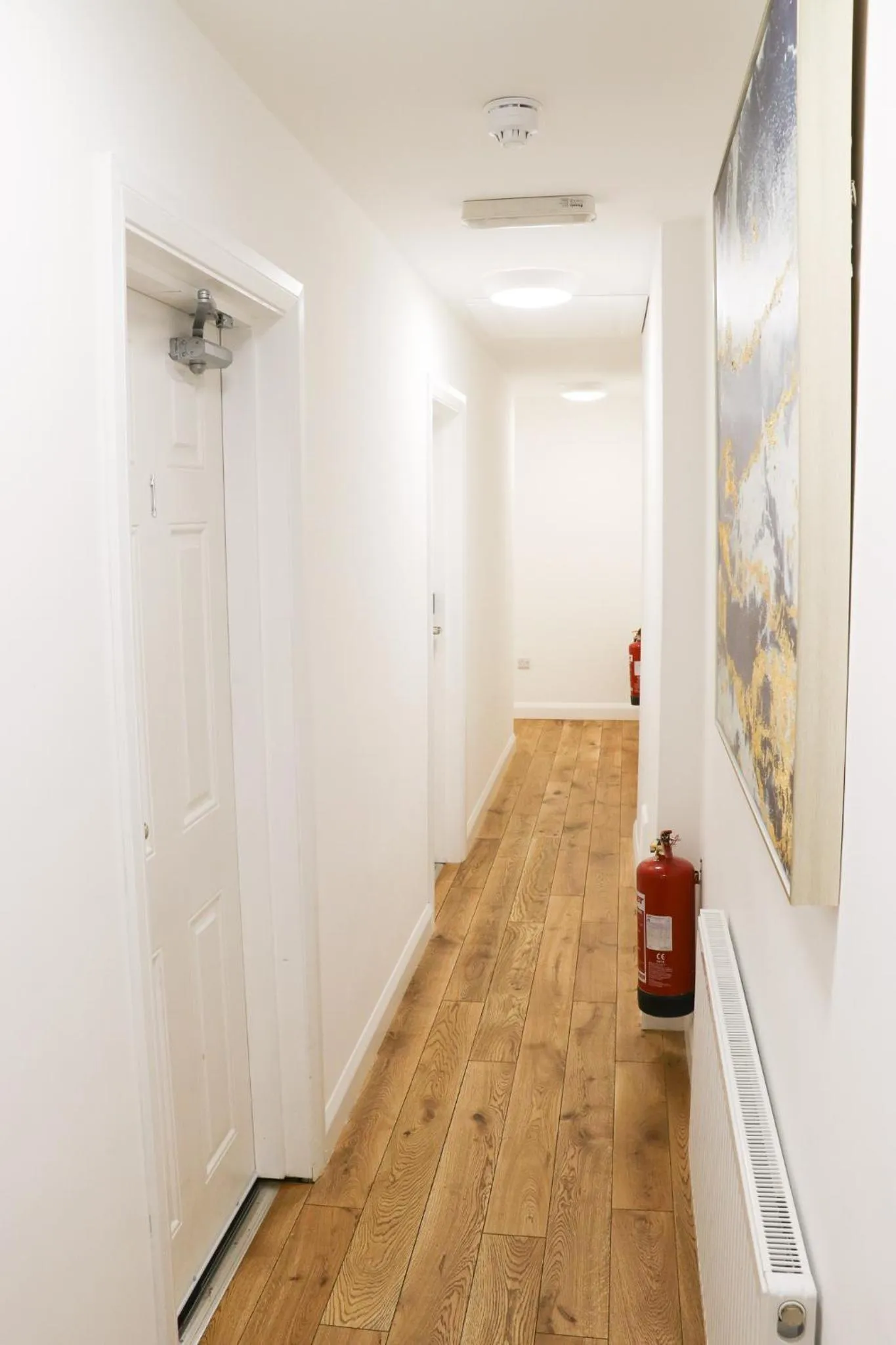 Decorative detail in The Queen's Head Hotel