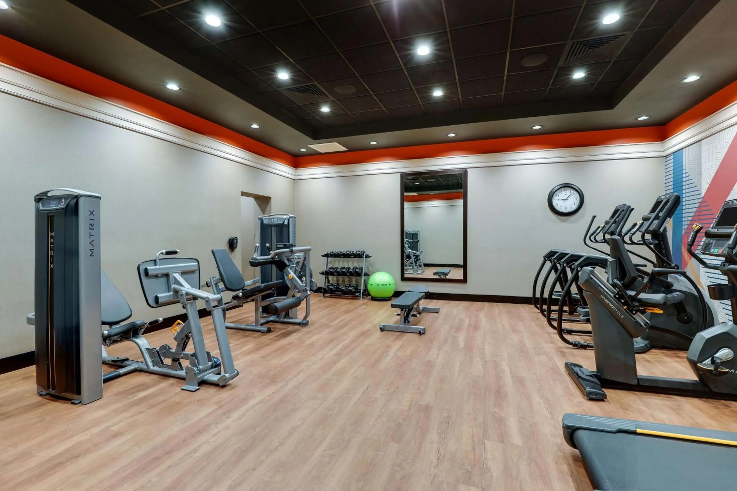 Fitness centre/facilities in Drury Plaza Hotel Mt Vernon