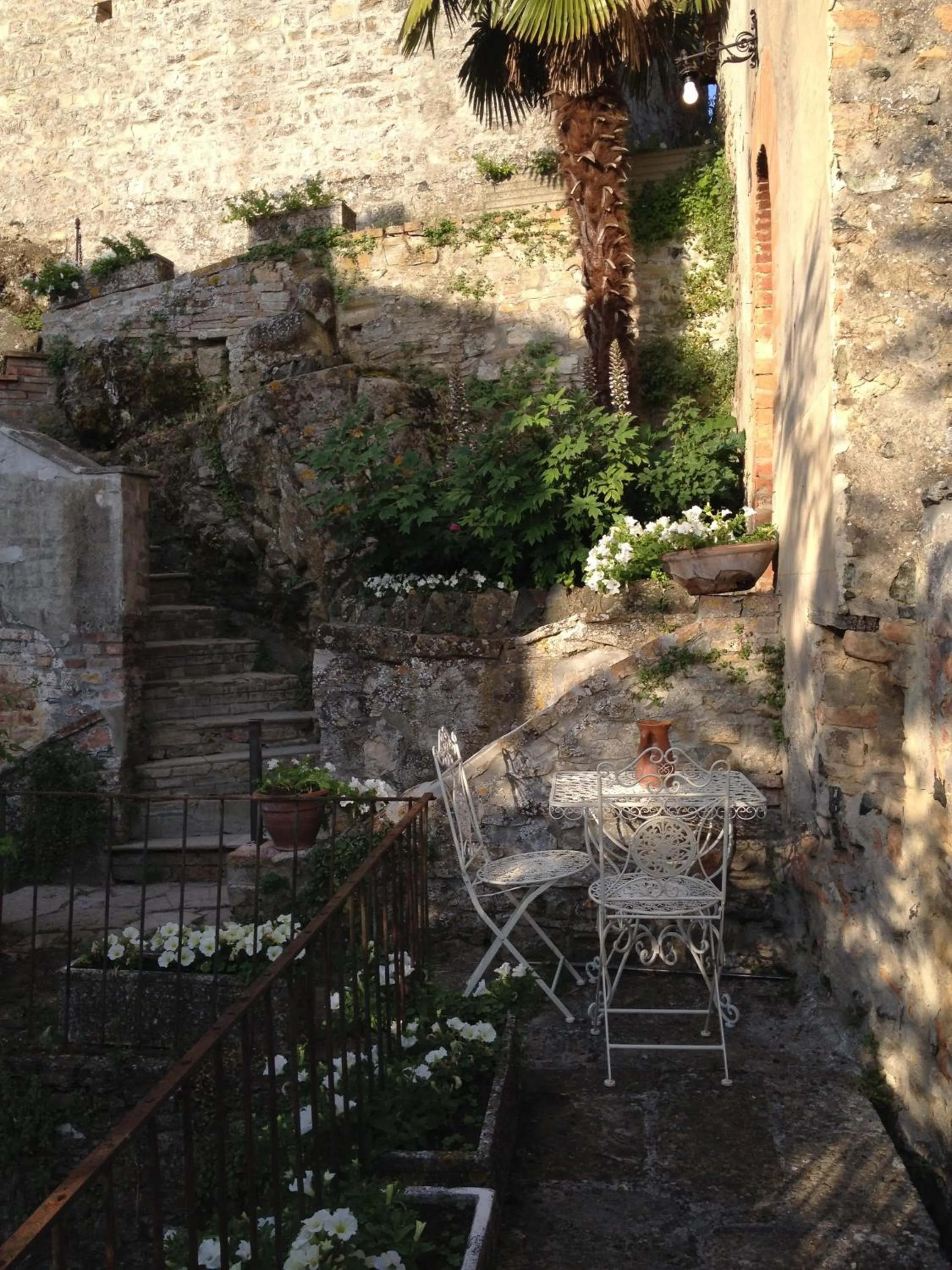 Torre del Barbagianni - Castello di Gropparello
