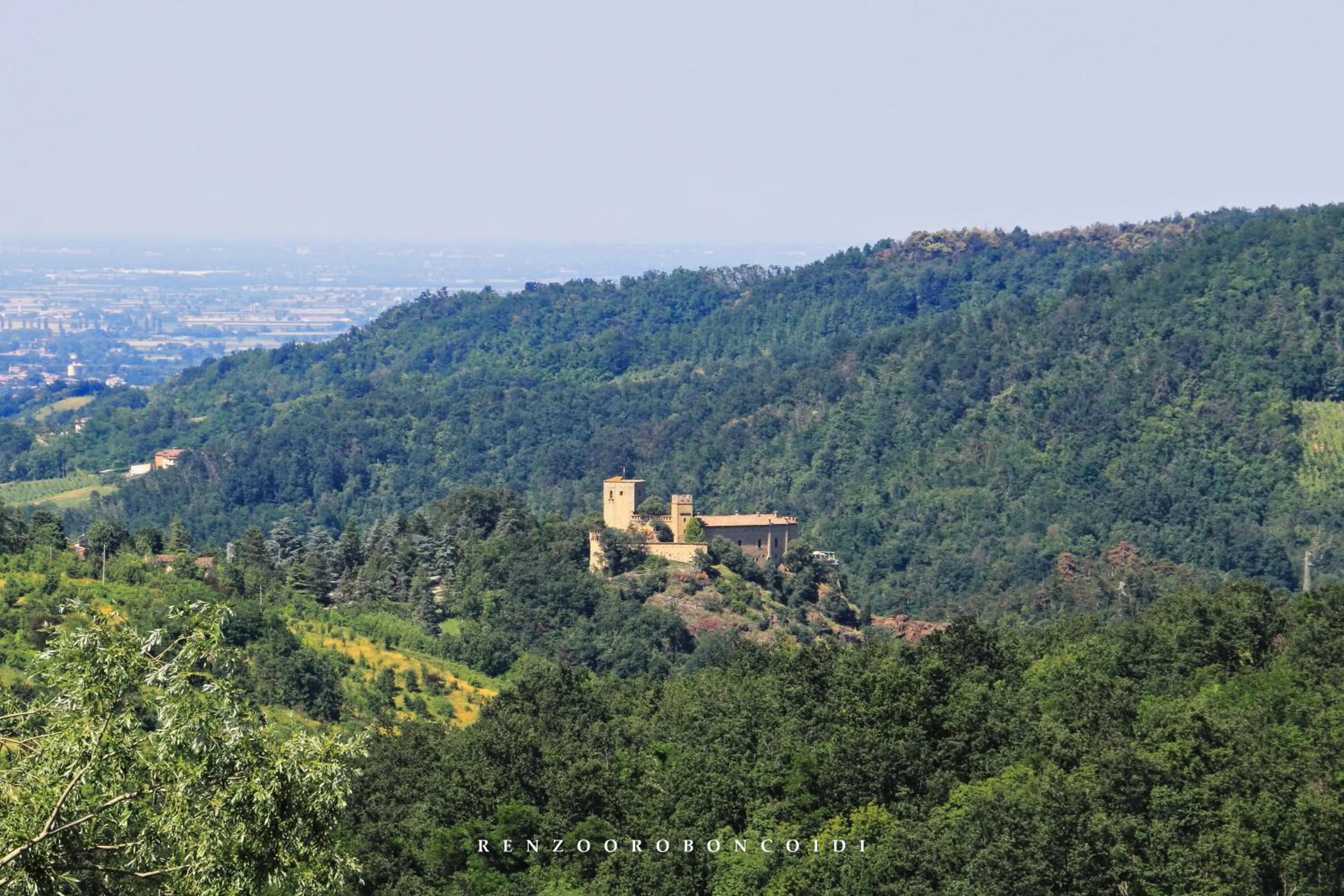 Torre del Barbagianni - Castello di Gropparello