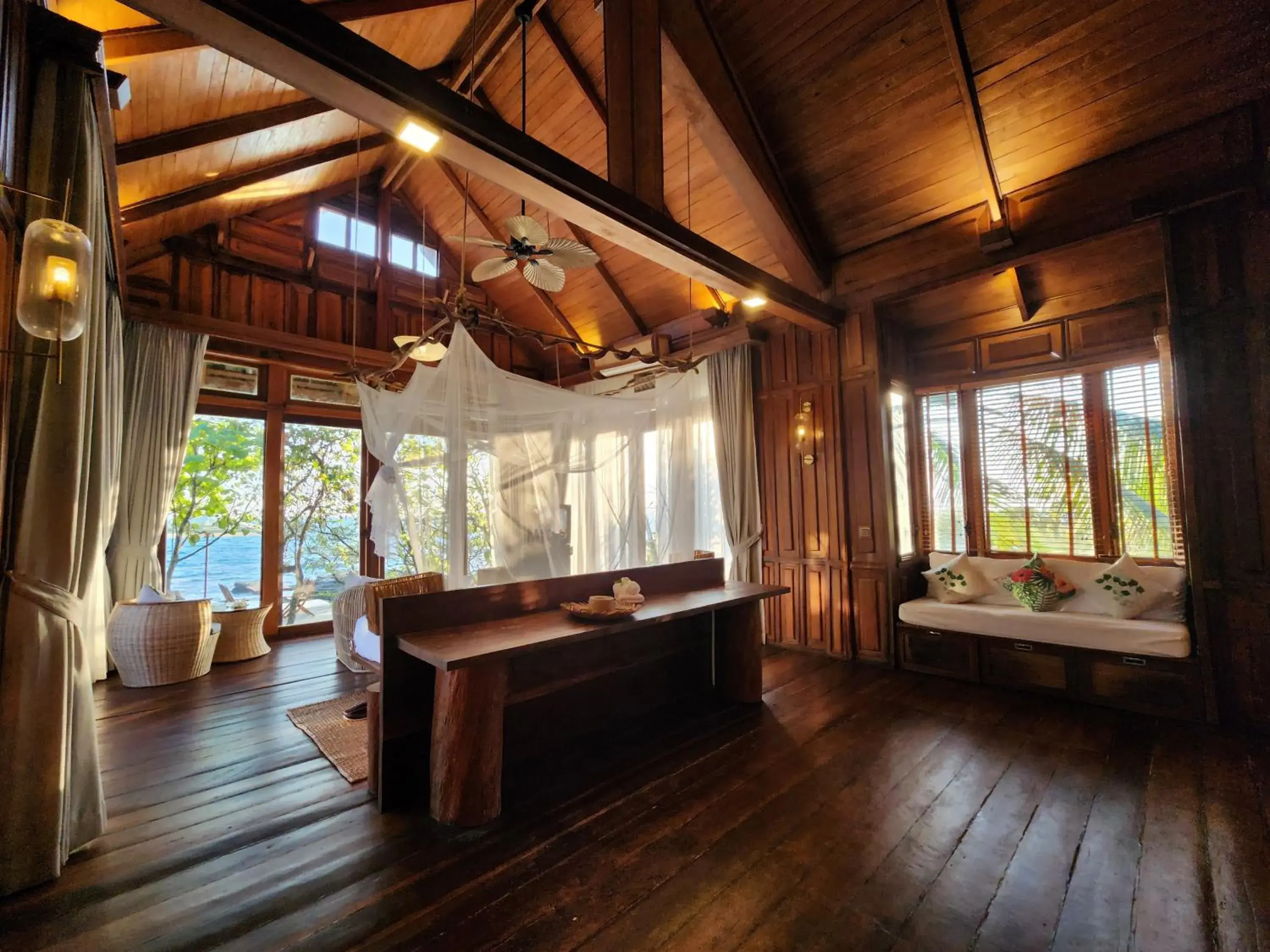 Sunset Suite Villa One Bedroom in Full Moon Private Island Sunset Suite Villa One Bedroom in Full Moon Private Island