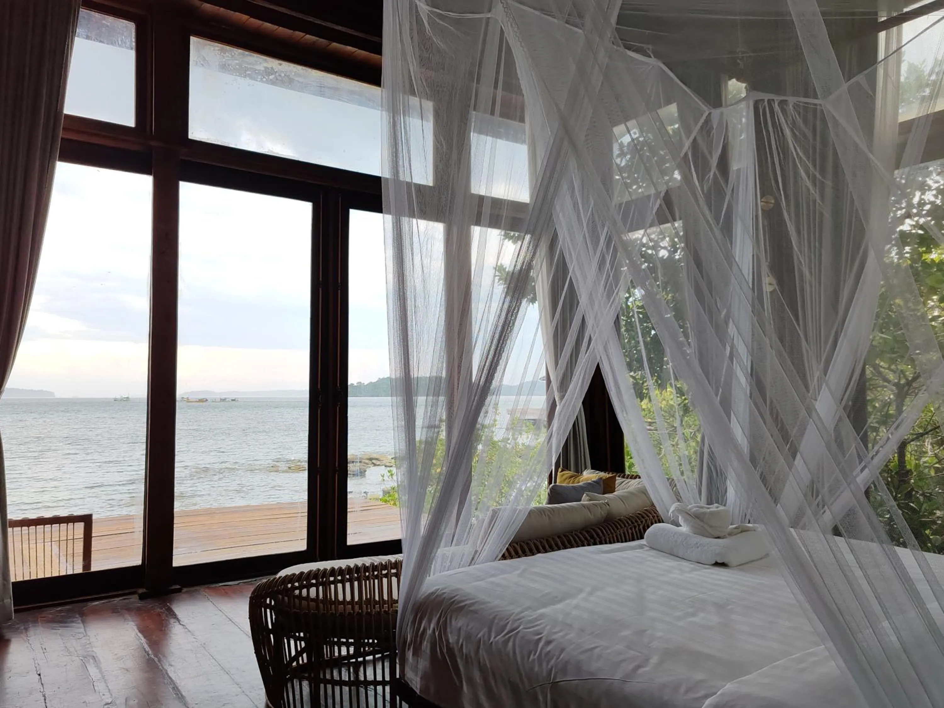View (from property/room), Bed in Full Moon Private Island