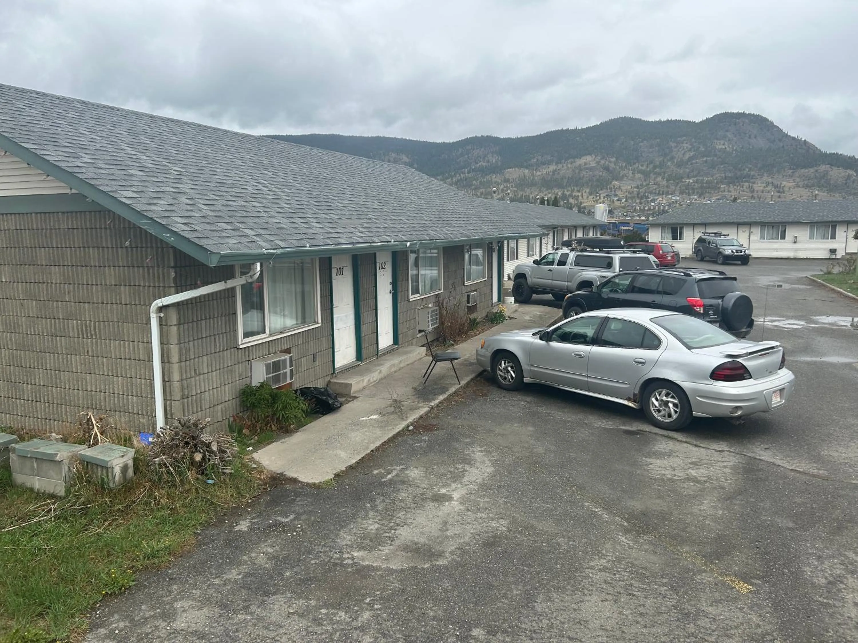 Property building in Road Runner Motel Merritt BC