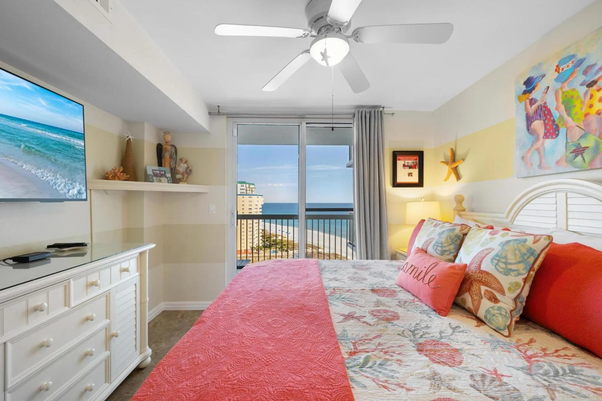 Bedroom, Bed in Pelican Beach Resort by Colasan