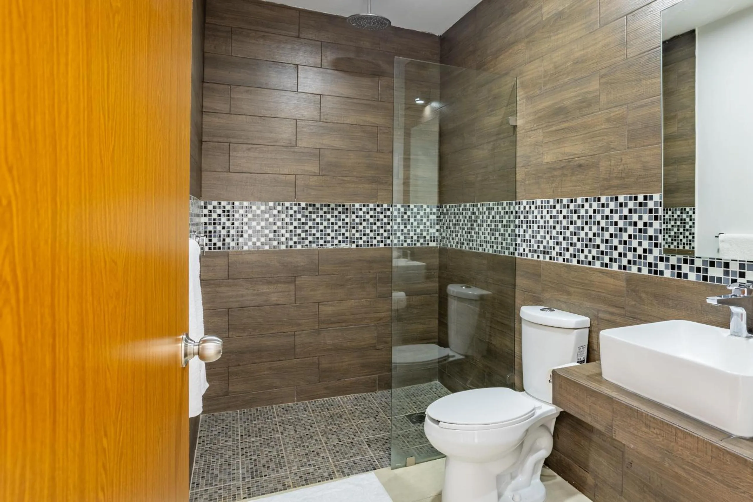 Toilet in WIN DAY Veracruz - Hotel Express