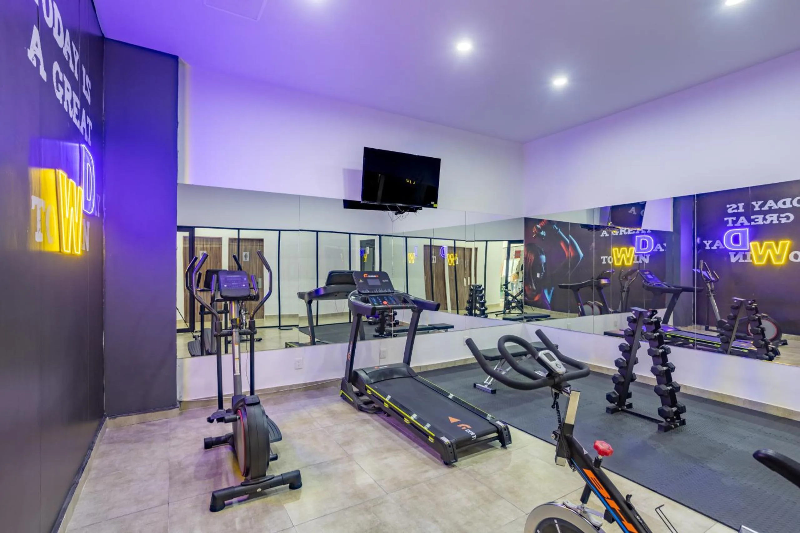 Fitness centre/facilities in WIN DAY Veracruz - Hotel Express
