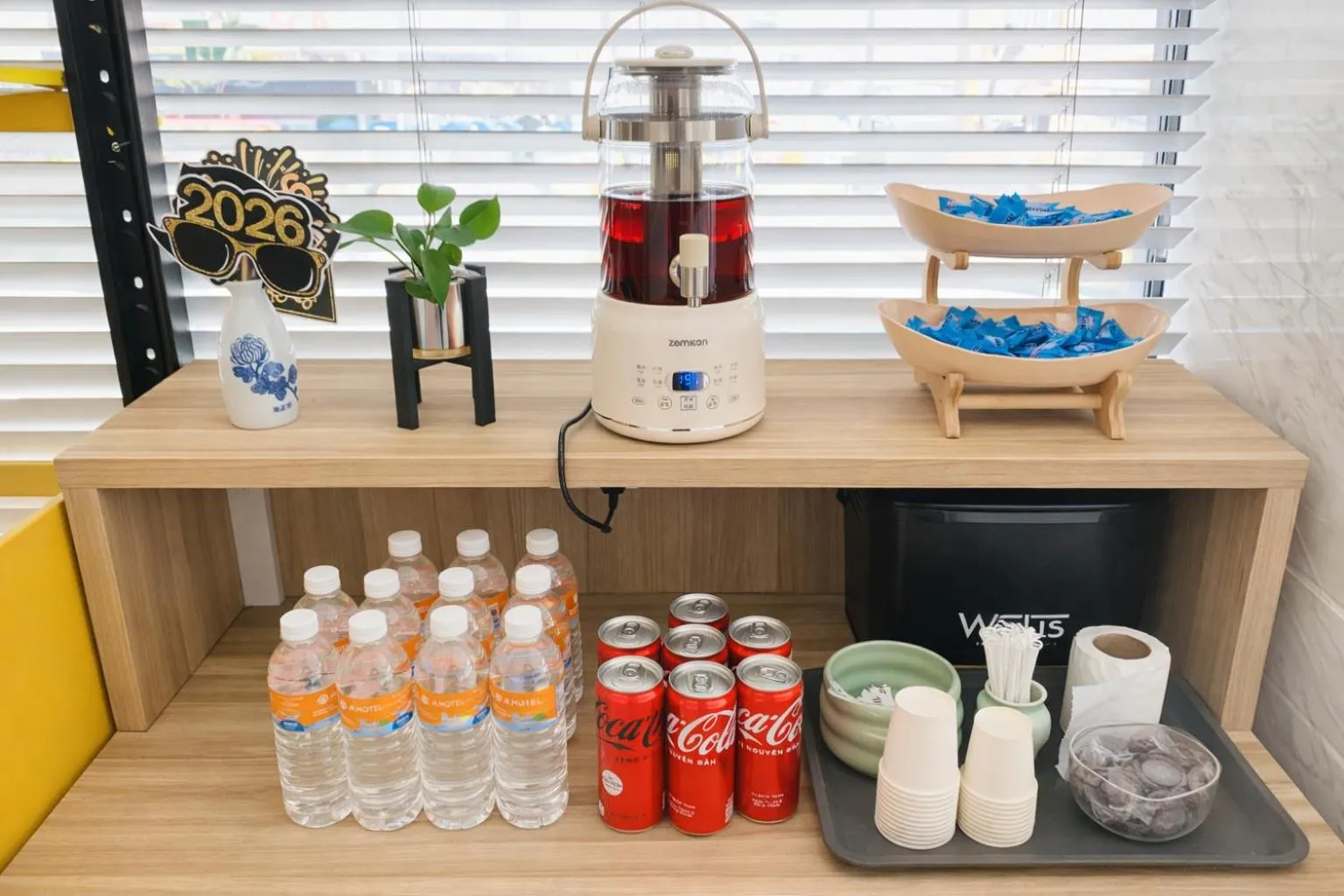 Amrise Hotel Kitchener, Check In 9PM, Check Out 8AM