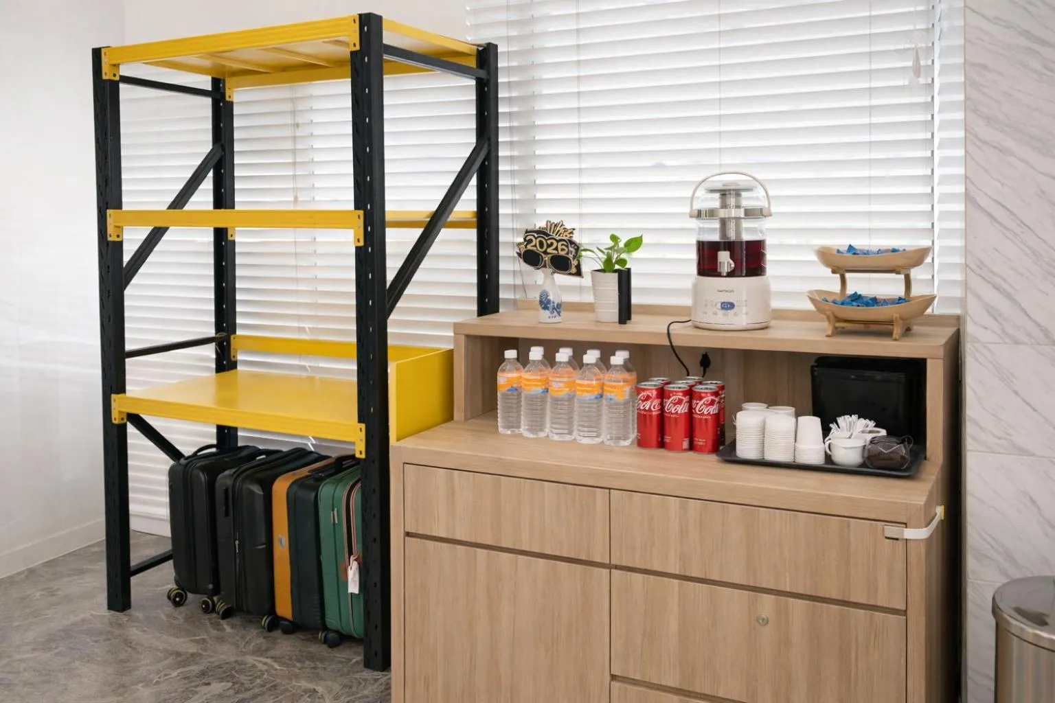 Amrise Hotel Kitchener, Check In 9PM, Check Out 8AM