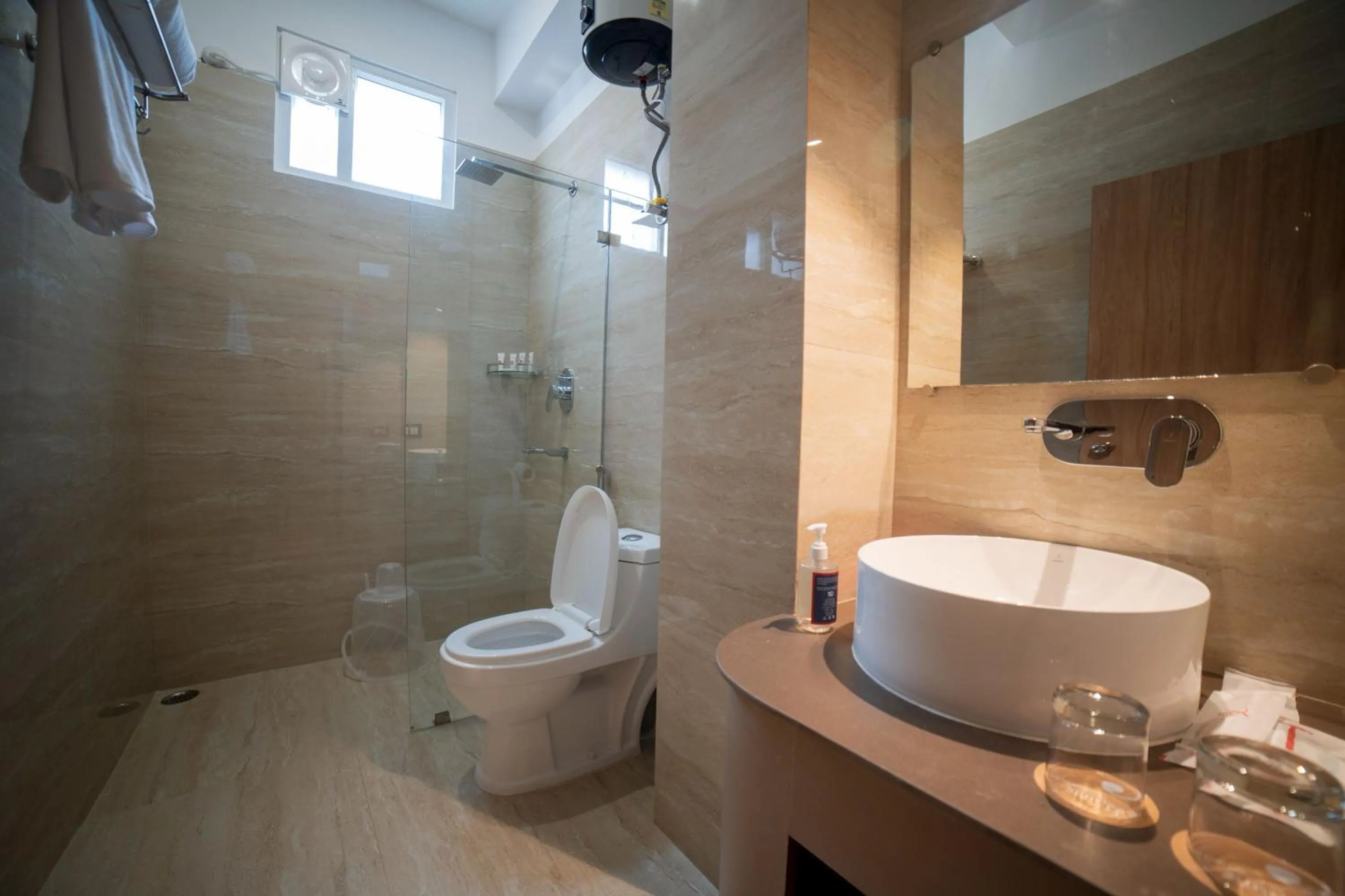 Shower in Zip By Spree Hotels Gangtok