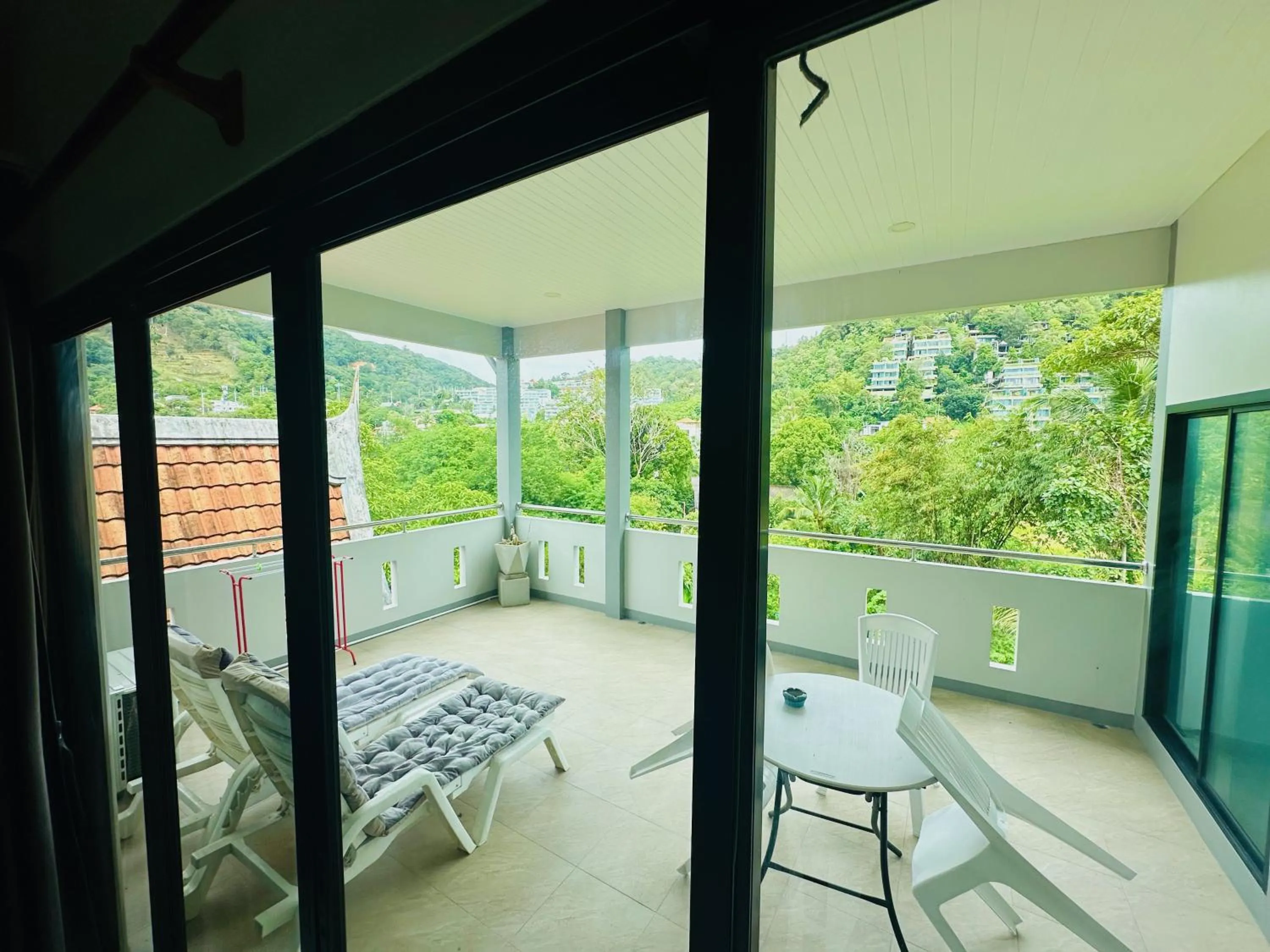 Balcony/Terrace in M&N Guesthouse Kata