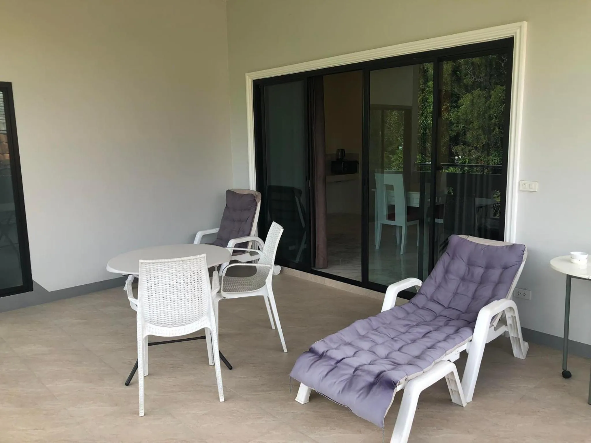 Patio in M&N Guesthouse Kata