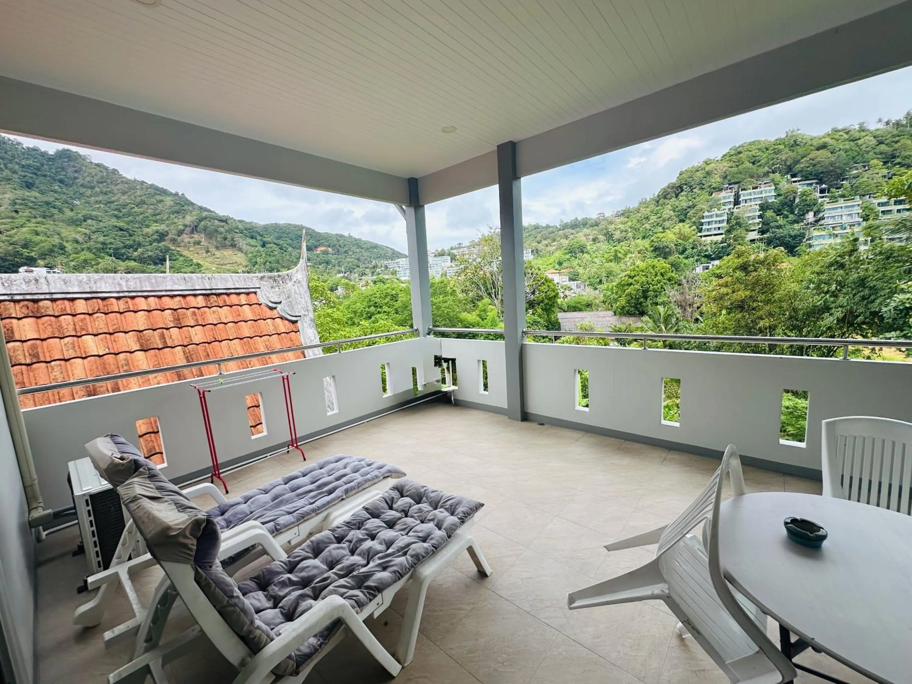 Balcony/Terrace in M&N Guesthouse Kata