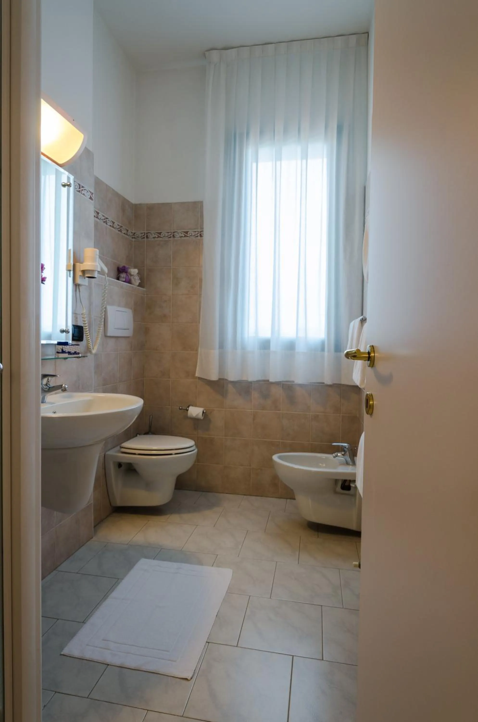 Bathroom in Hotel Luna Blu